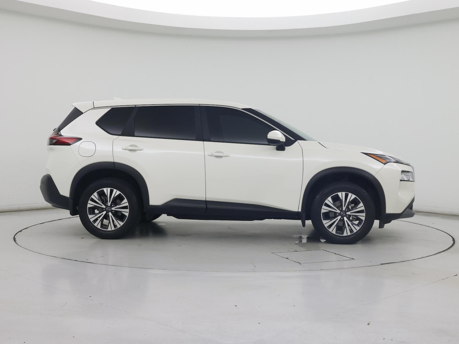 2023 Nissan Rogue SV - Photo 8