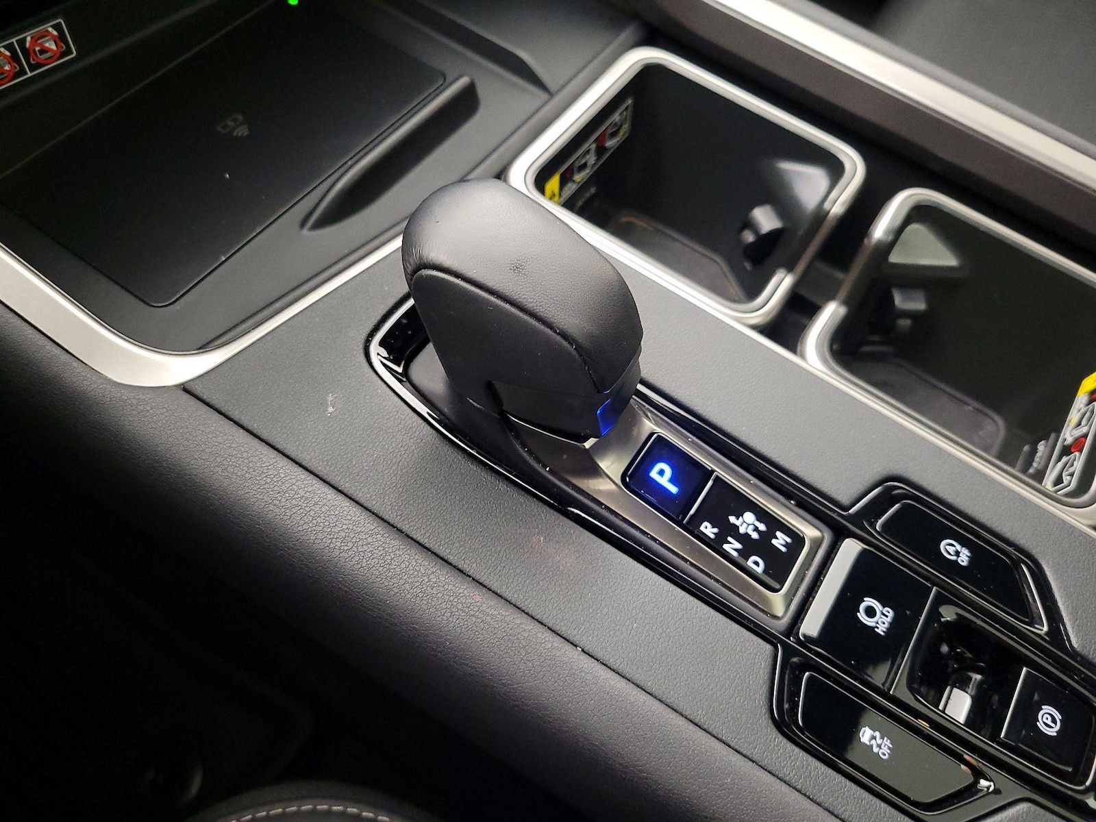 2026 Lexus TX Premium - Photo 18