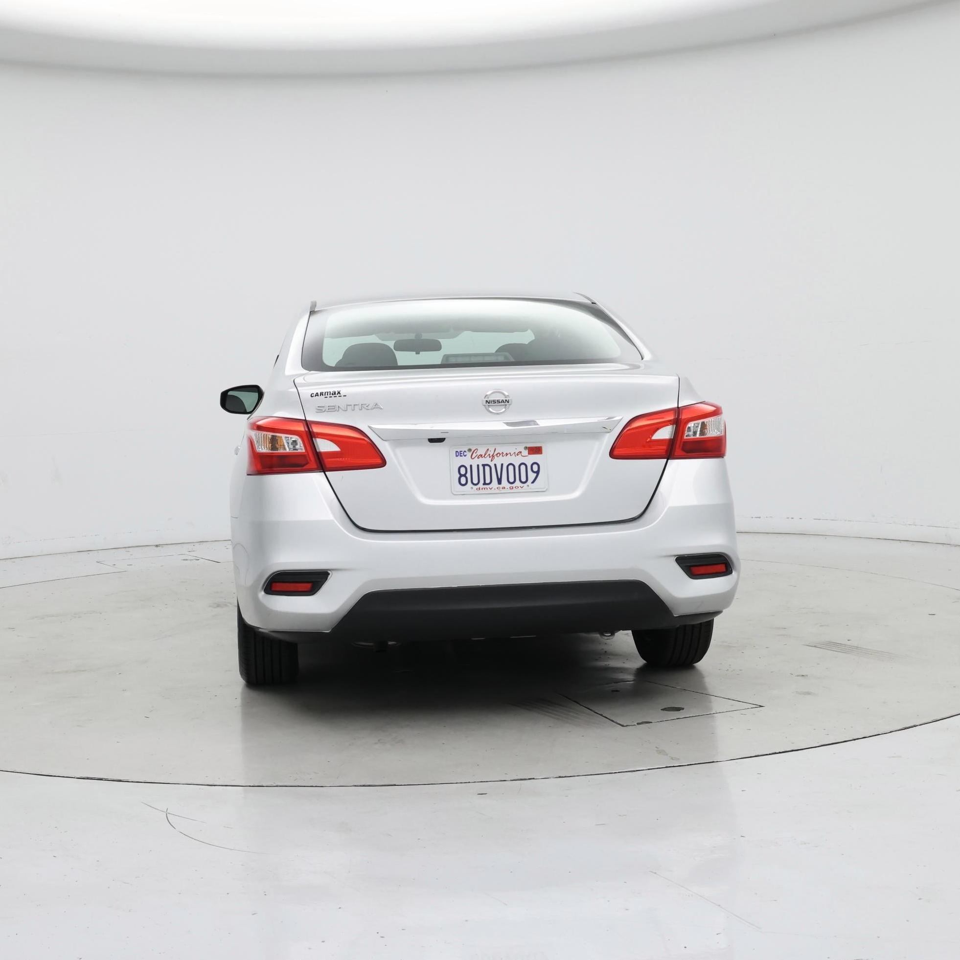 Thumbnail: 2019 Nissan Sentra - 6
