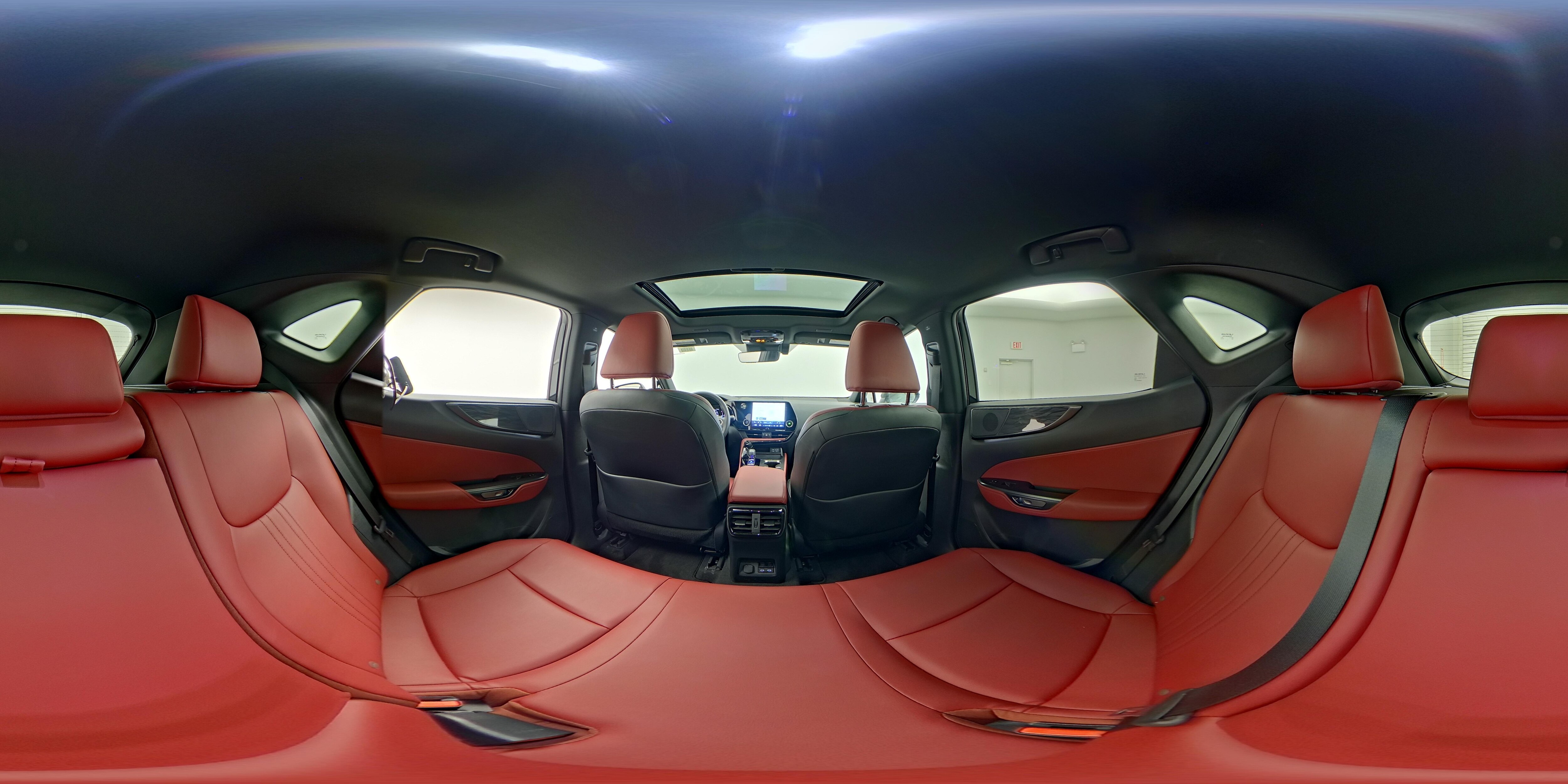 2025 Lexus NX 250 - Photo 25