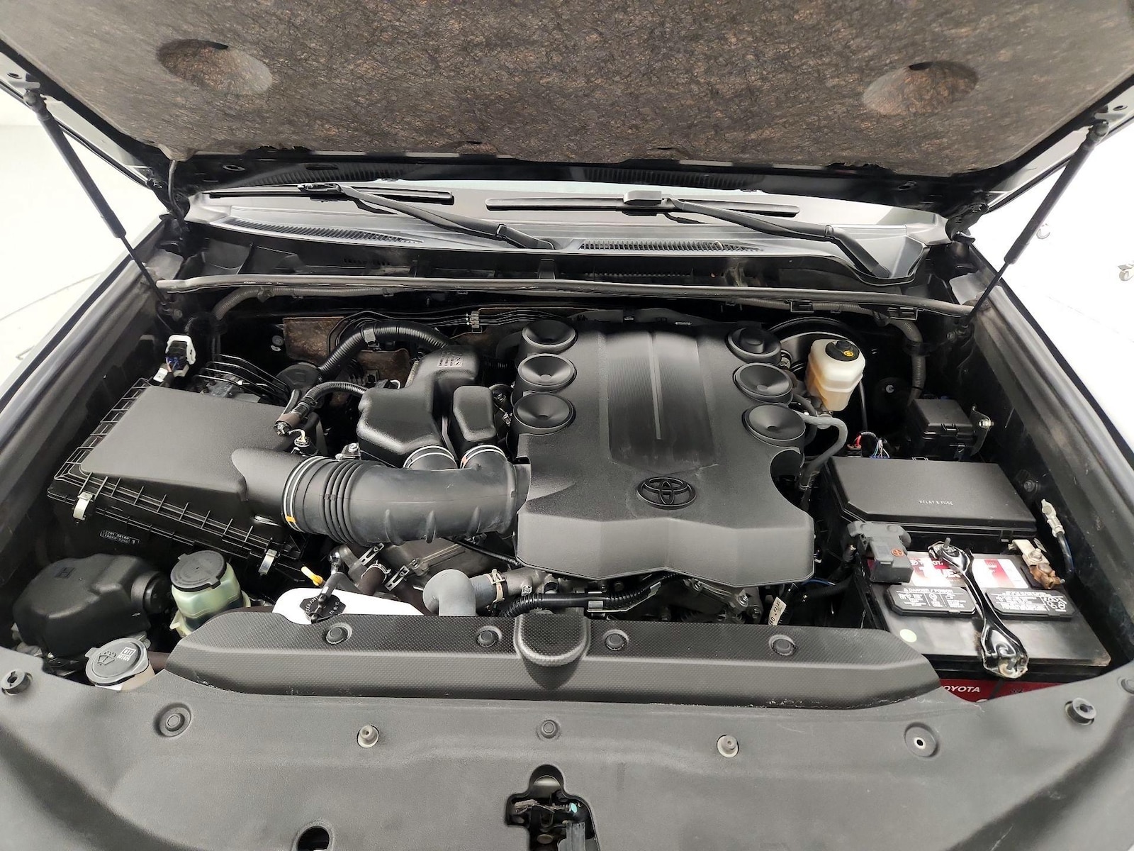 2020 Toyota 4Runner SR5 - Photo 22