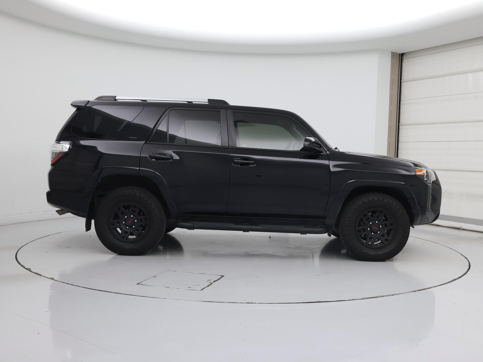 2020 Toyota 4Runner SR5 - Photo 8