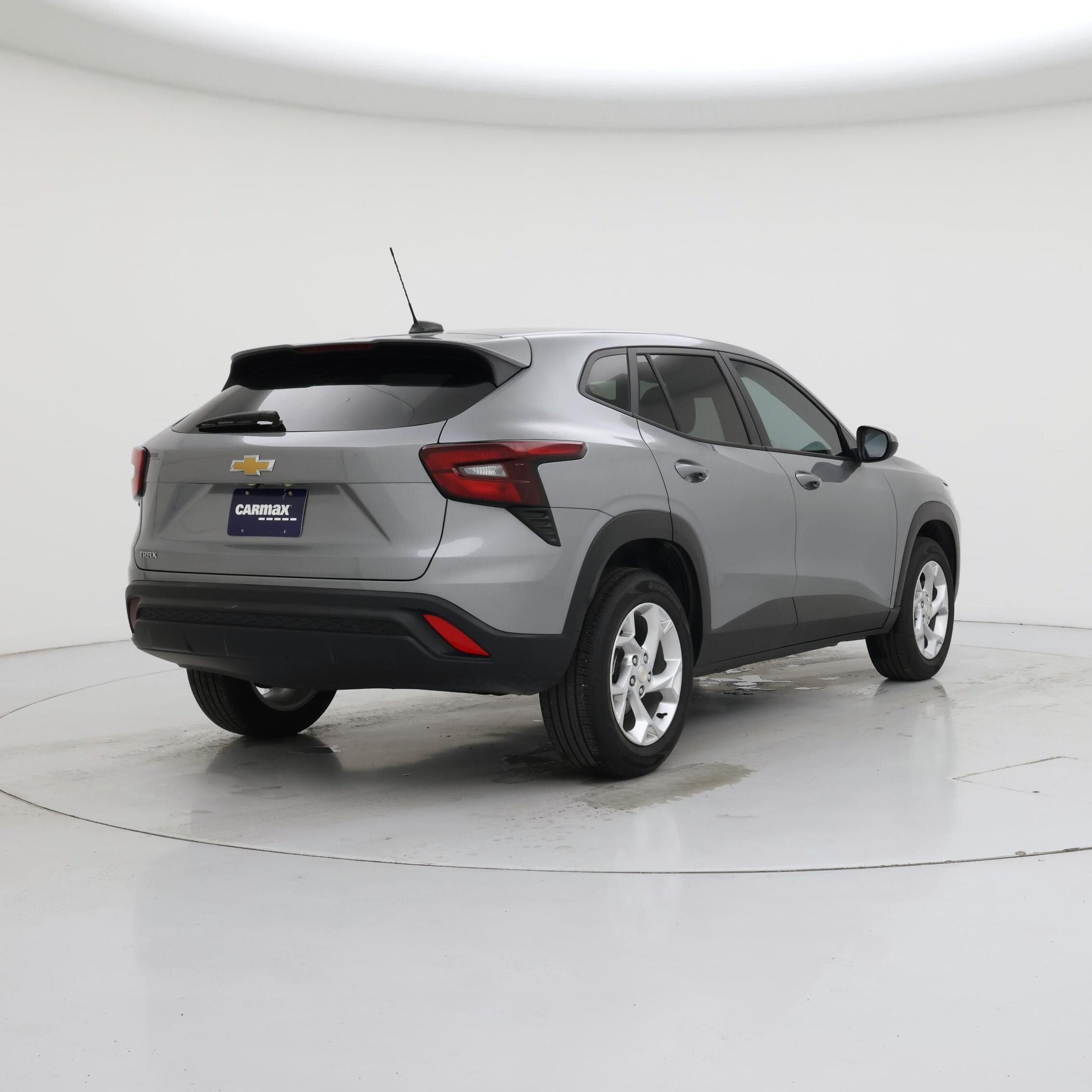 Thumbnail: 2025 Chevrolet Trax - 8