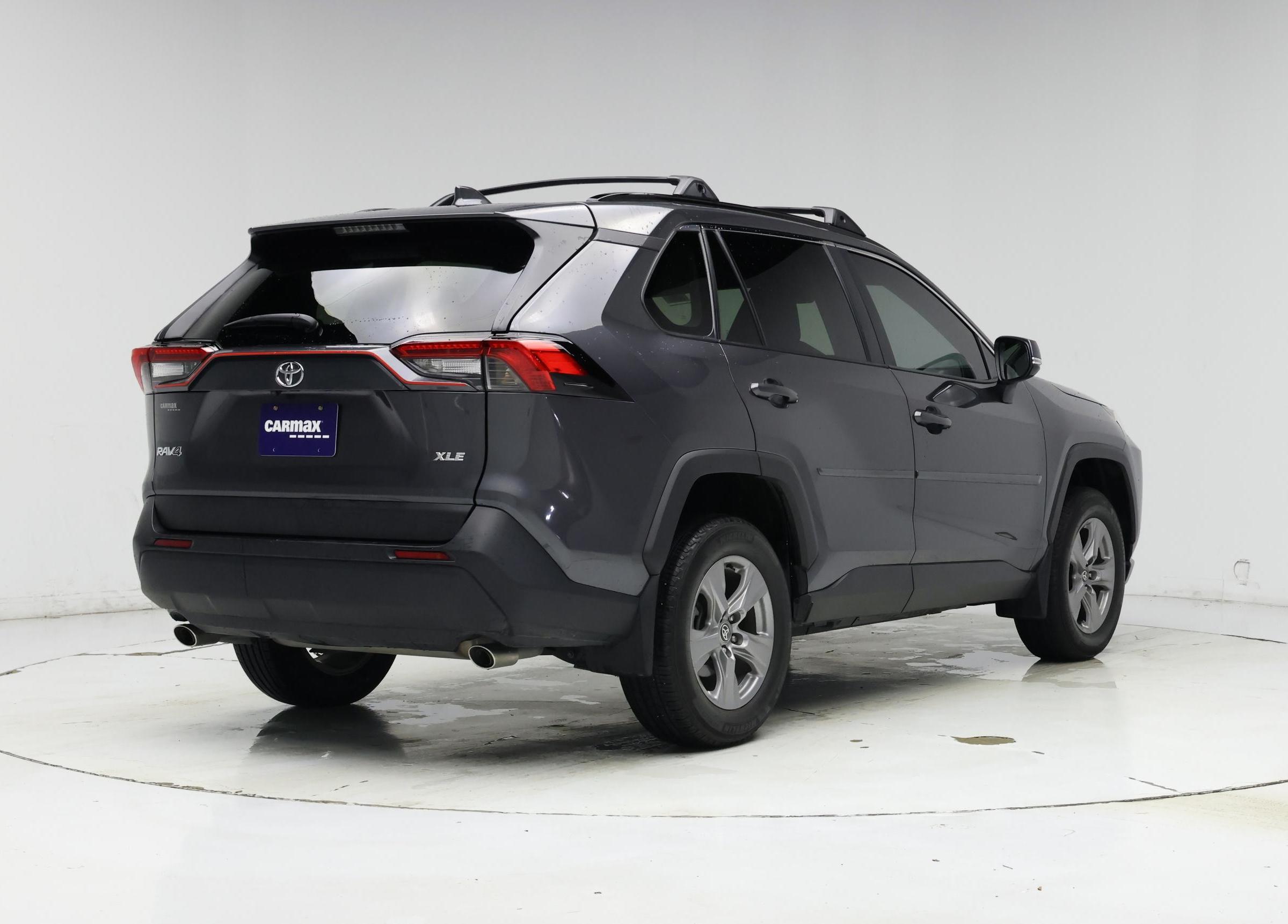 Thumbnail: 2024 Toyota RAV4 - 8
