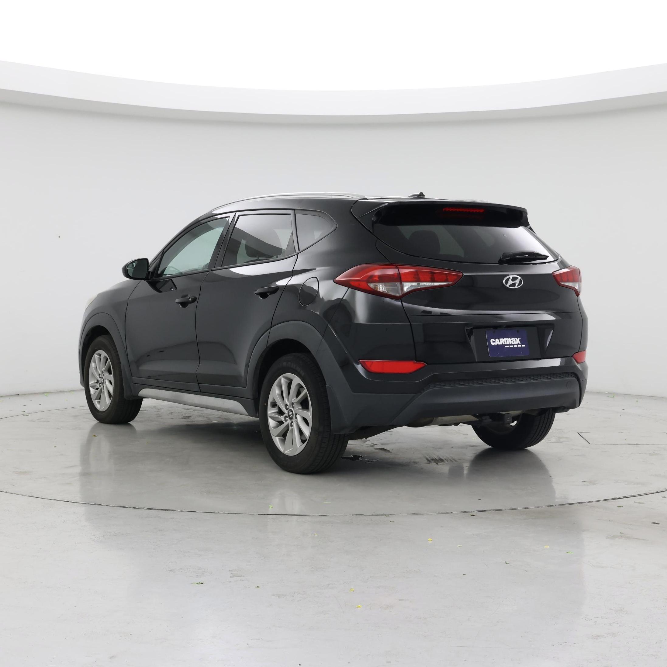 Thumbnail: 2017 Hyundai Tucson - 2