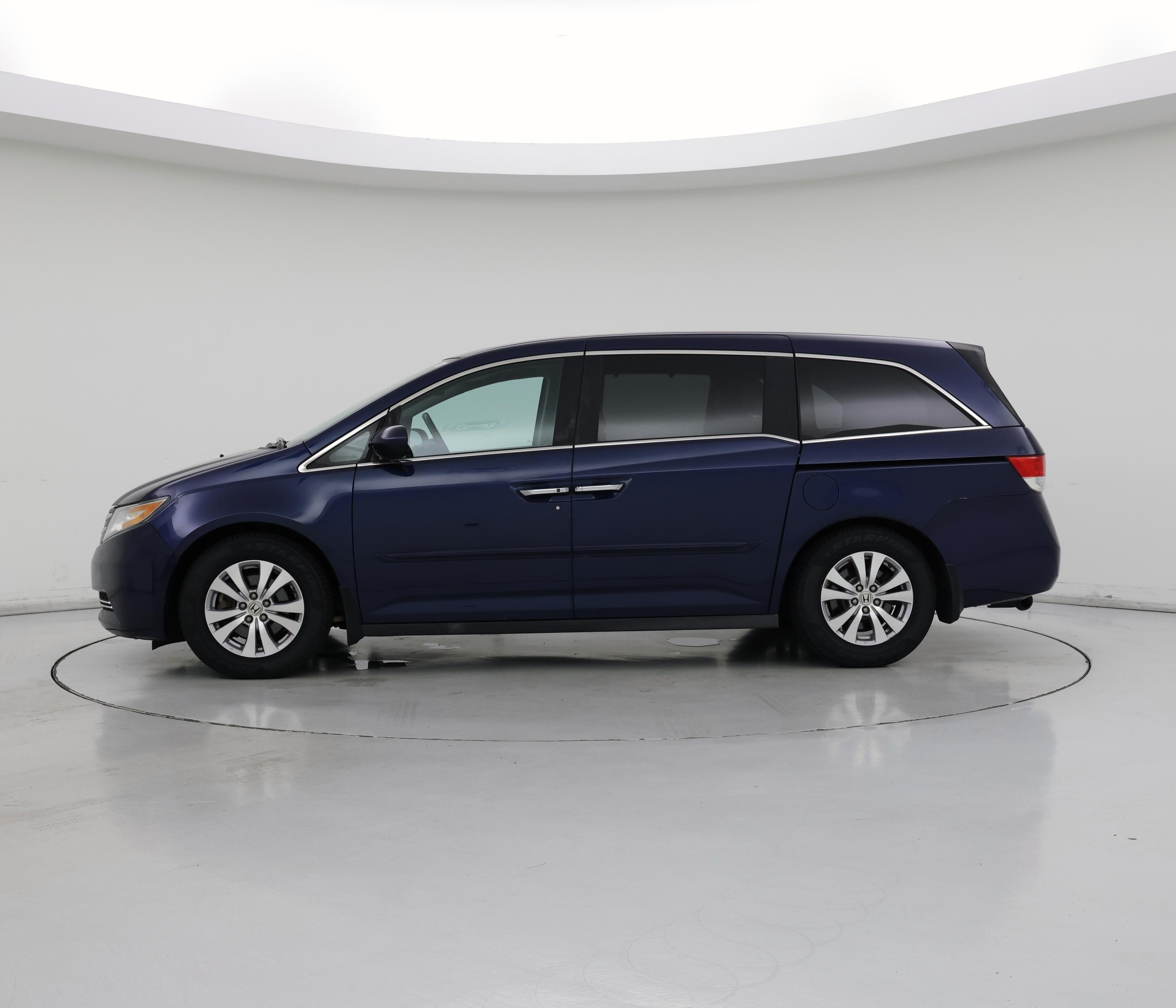 Thumbnail: 2015 Honda Odyssey - 3