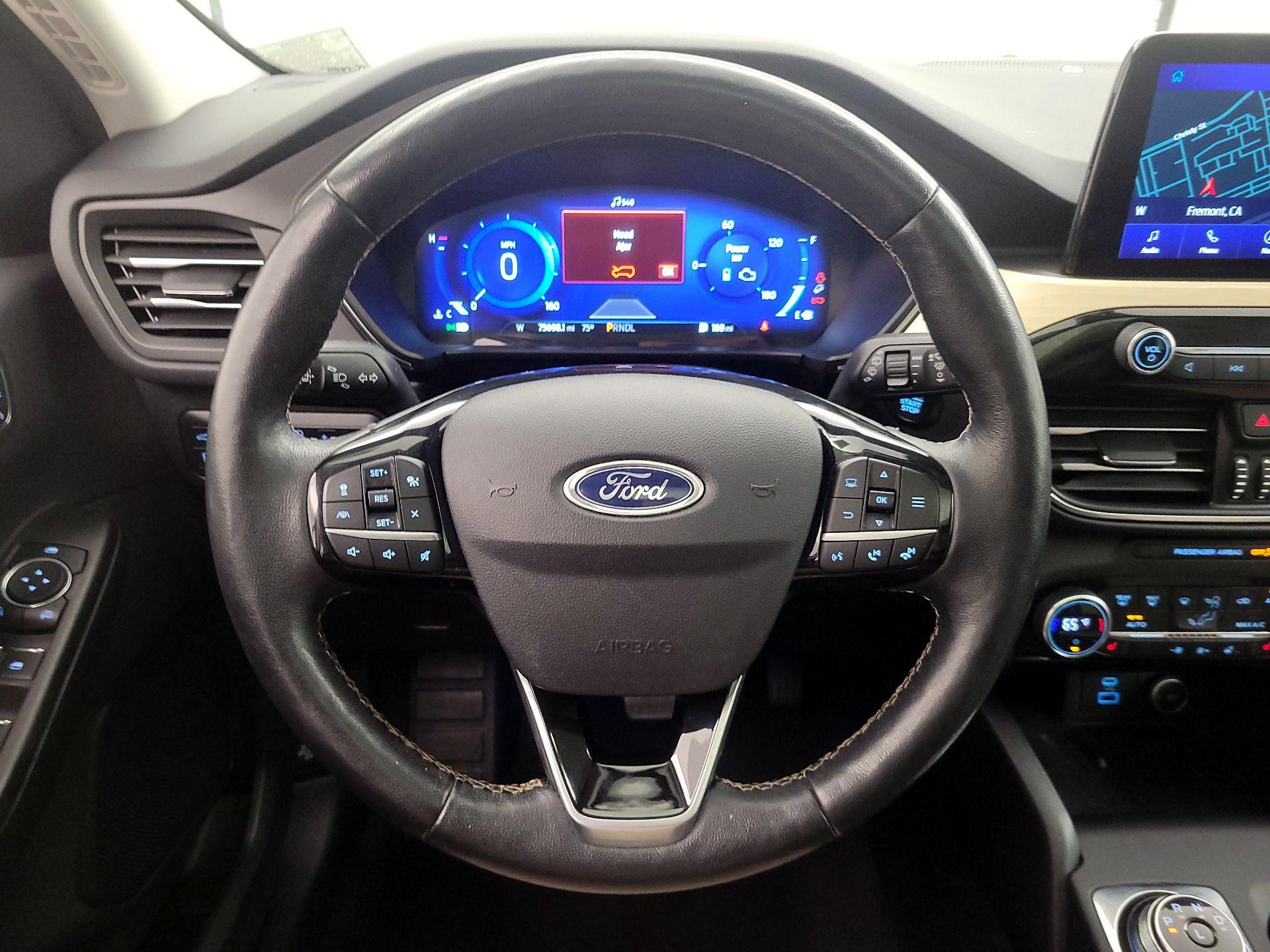 Thumbnail: 2021 Ford Escape - 10