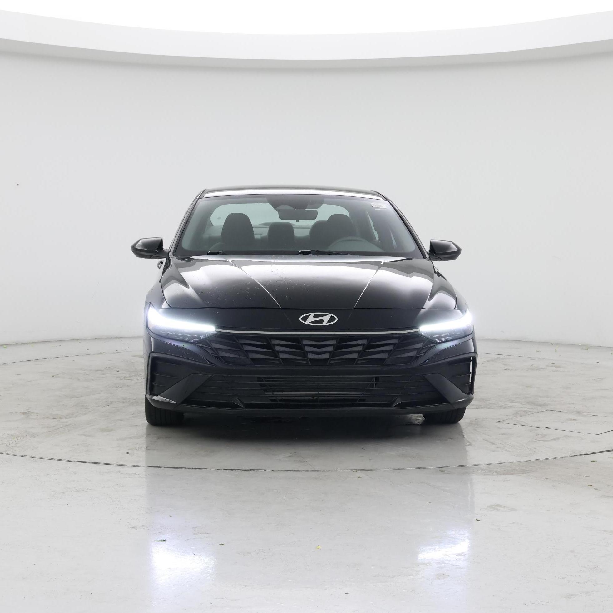 Thumbnail: 2024 Hyundai Elantra - 5