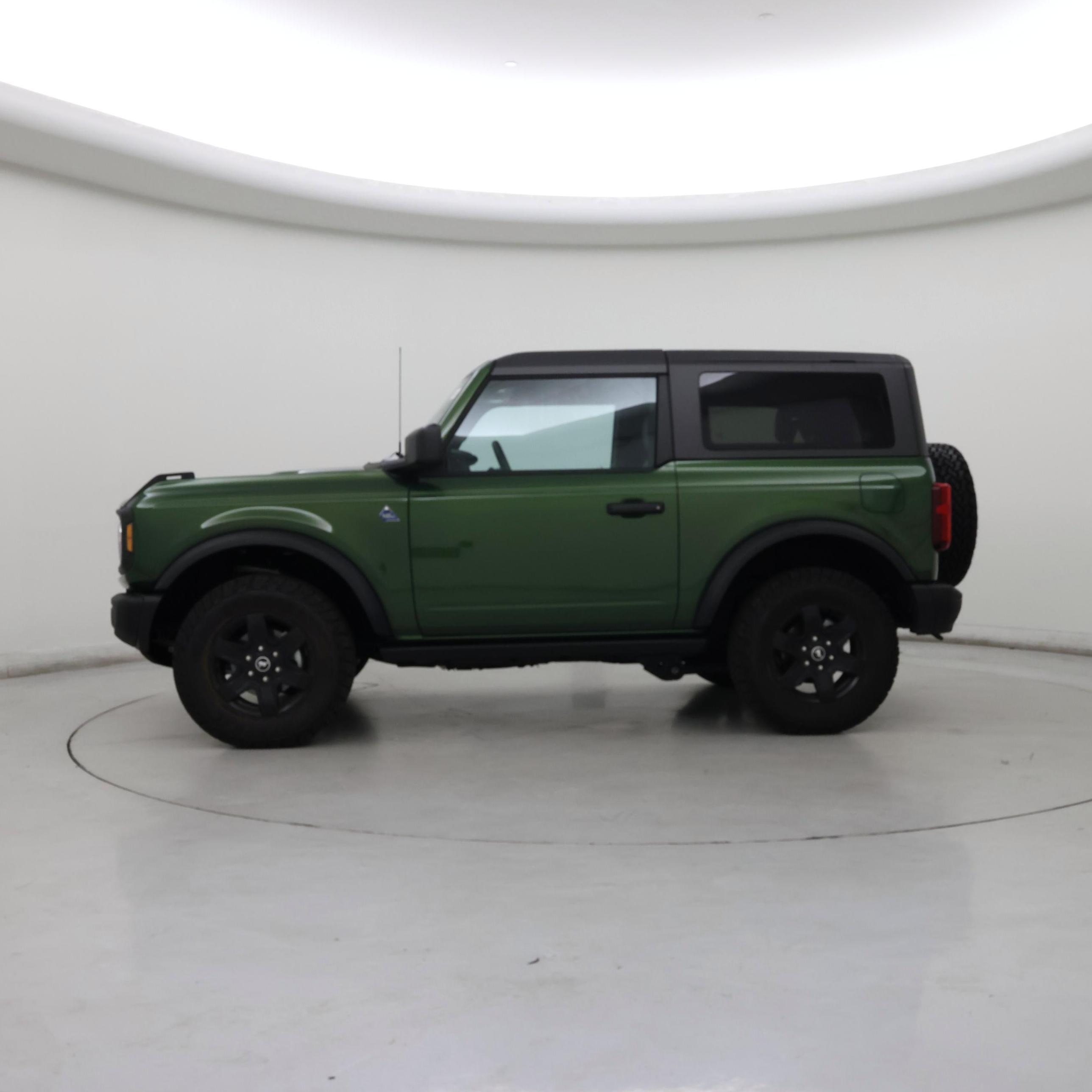 Thumbnail: 2024 Ford Bronco - 3