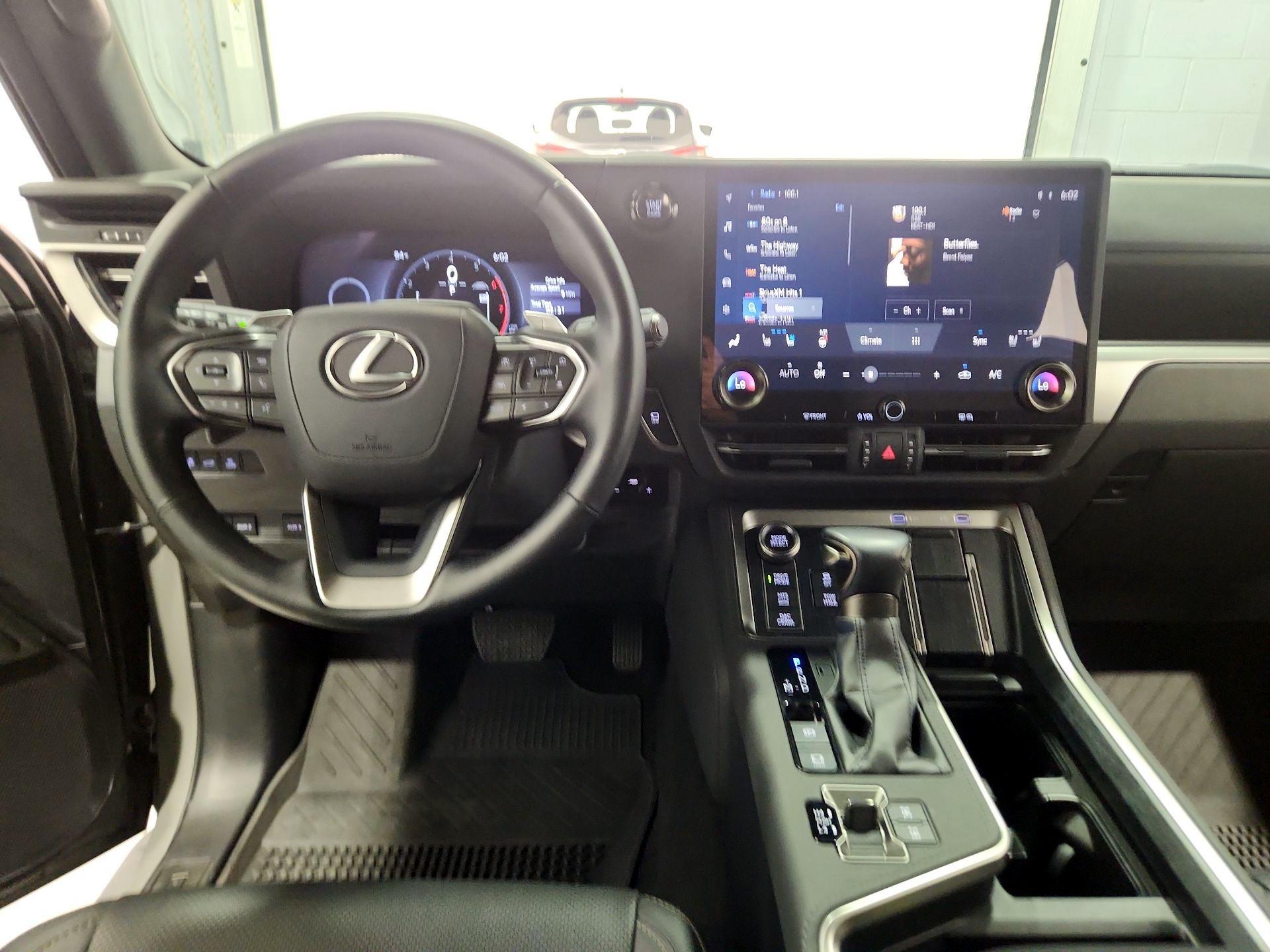 Thumbnail: 2025 Lexus GX - 9