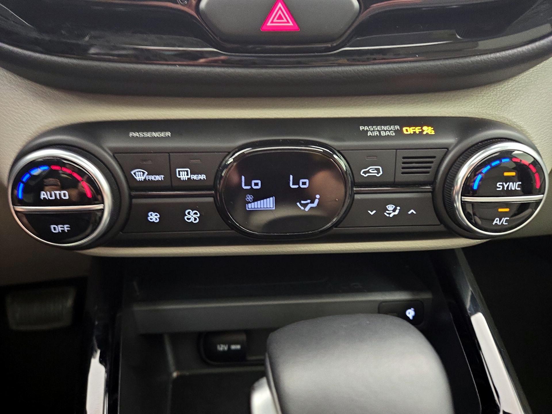 Thumbnail: 2023 Kia Soul - 17