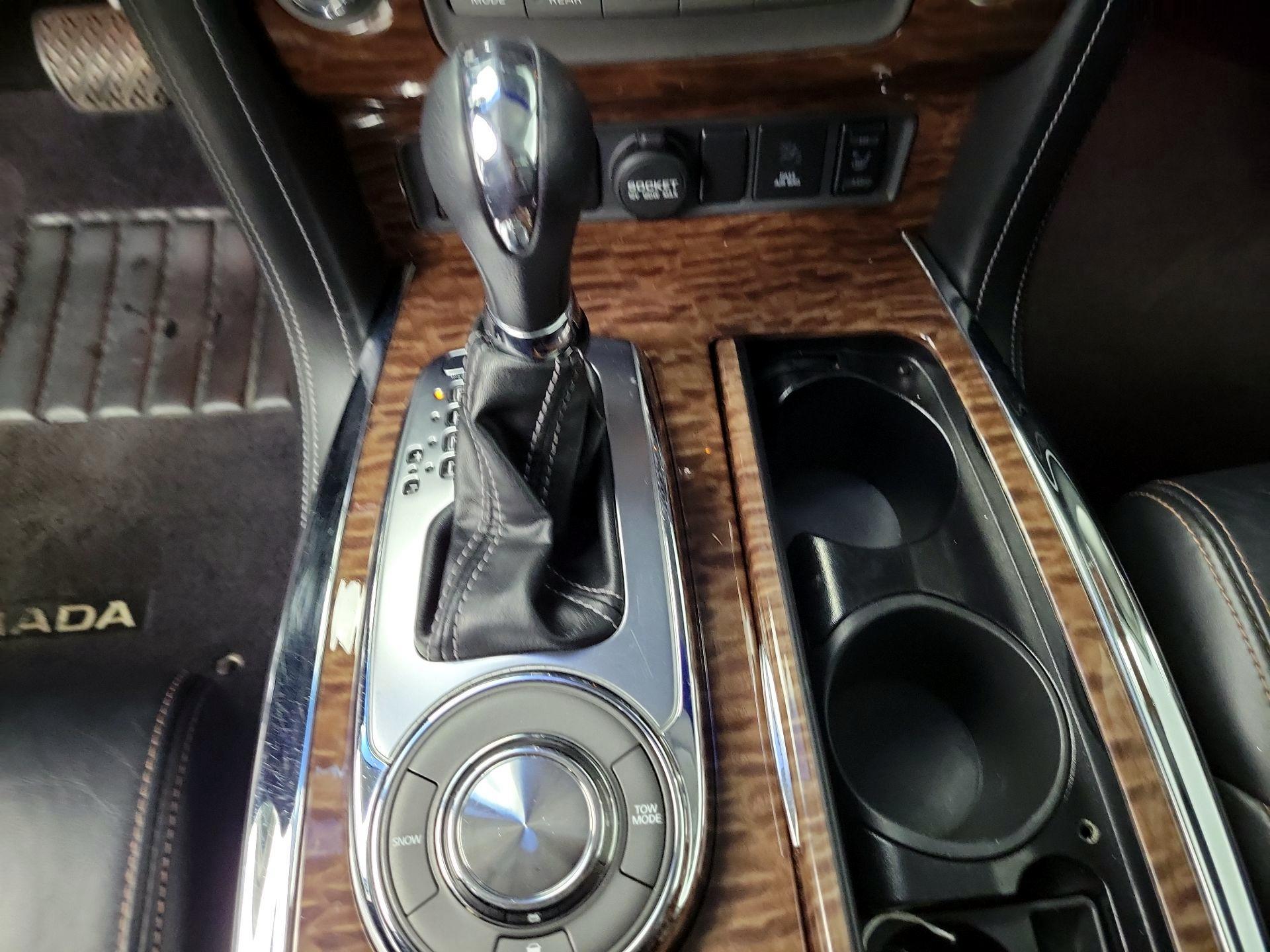 Thumbnail: 2017 Nissan Armada - 18