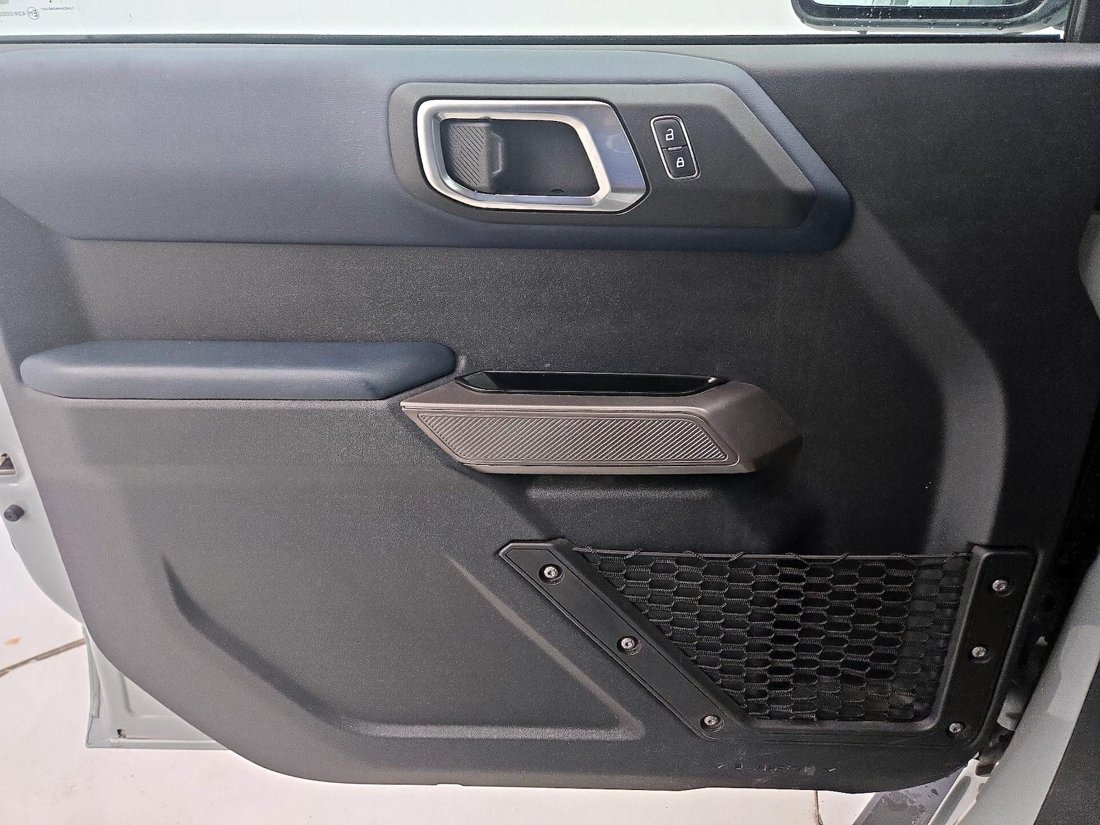 2022 Ford Bronco 4-Door Outer Banks - Photo 13