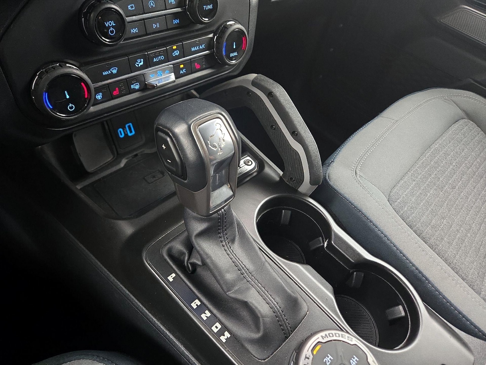 2022 Ford Bronco 4-Door Outer Banks - Photo 19
