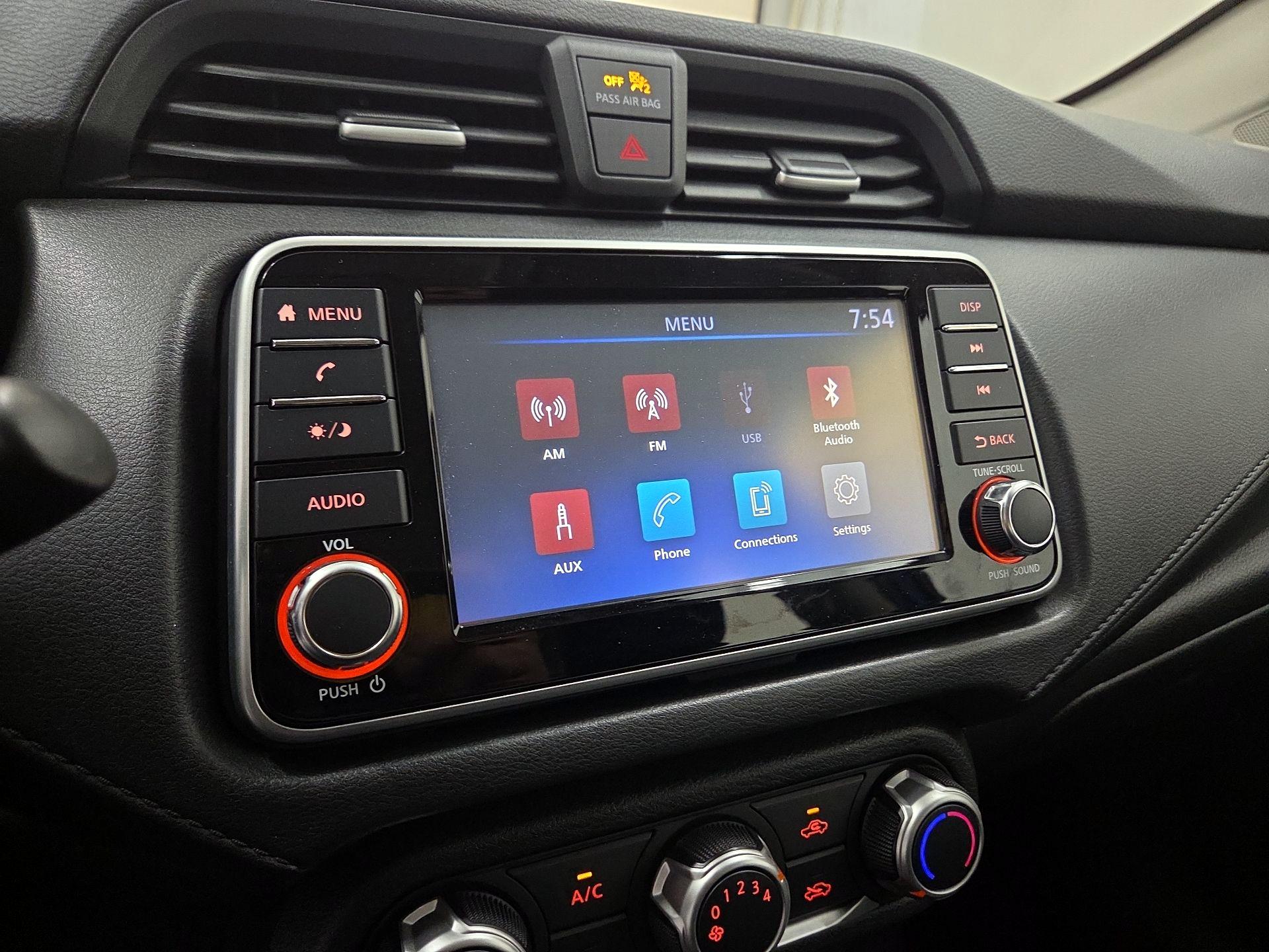Thumbnail: 2020 Nissan Versa - 15