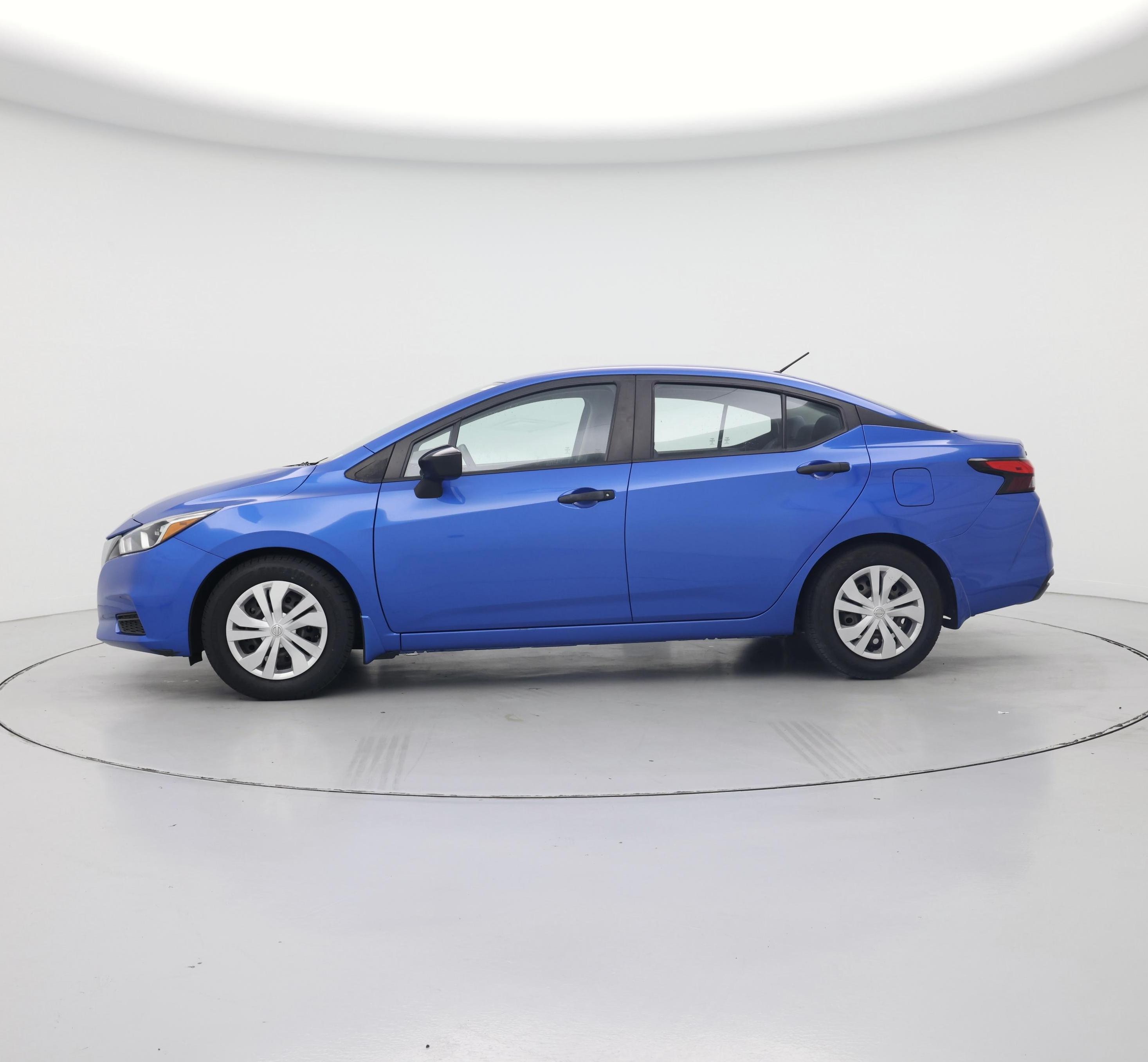 Thumbnail: 2020 Nissan Versa - 3