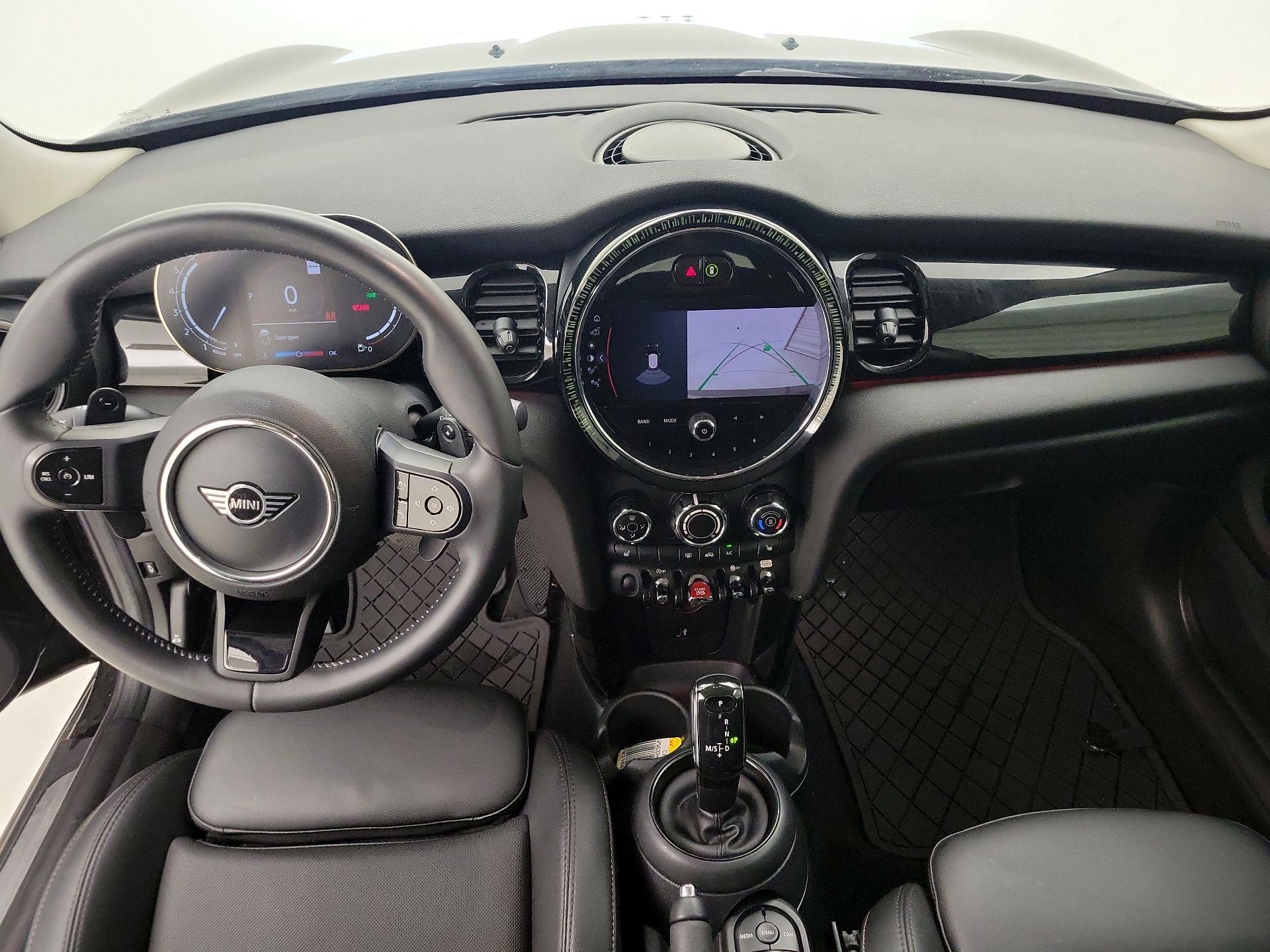 Thumbnail: 2022 MINI Cooper Hardtop - 9