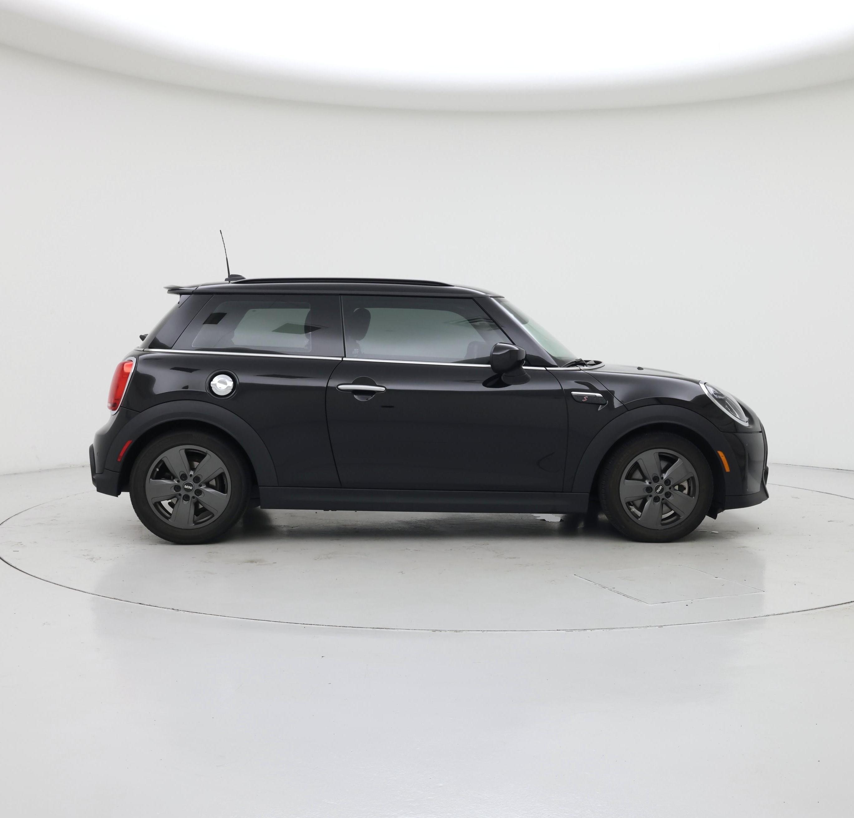 Thumbnail: 2022 MINI Cooper Hardtop - 7