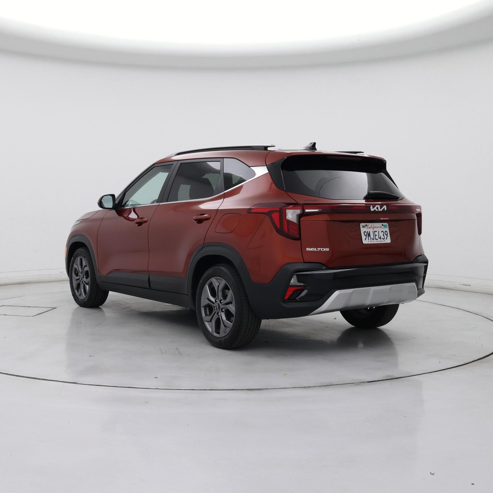 Thumbnail: 2024 Kia Seltos - 2