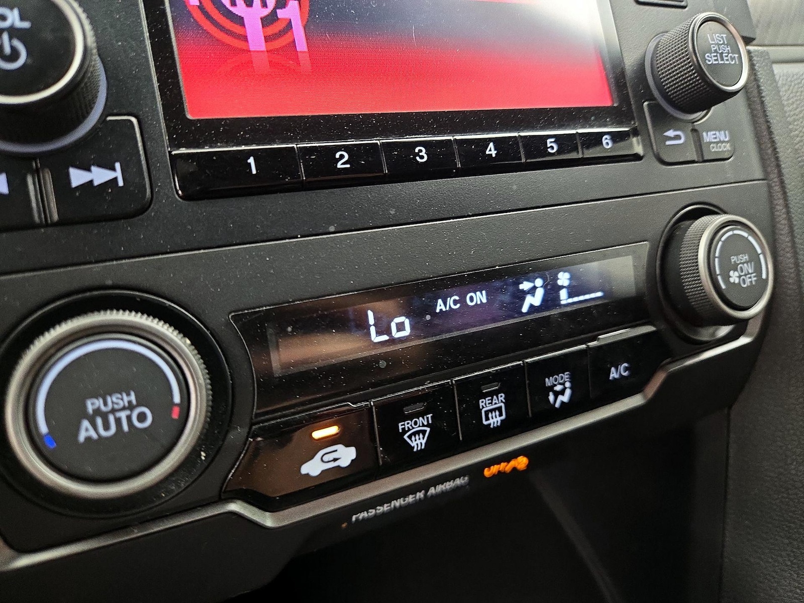 2019 Honda Civic Hatchback Sport - Photo 17