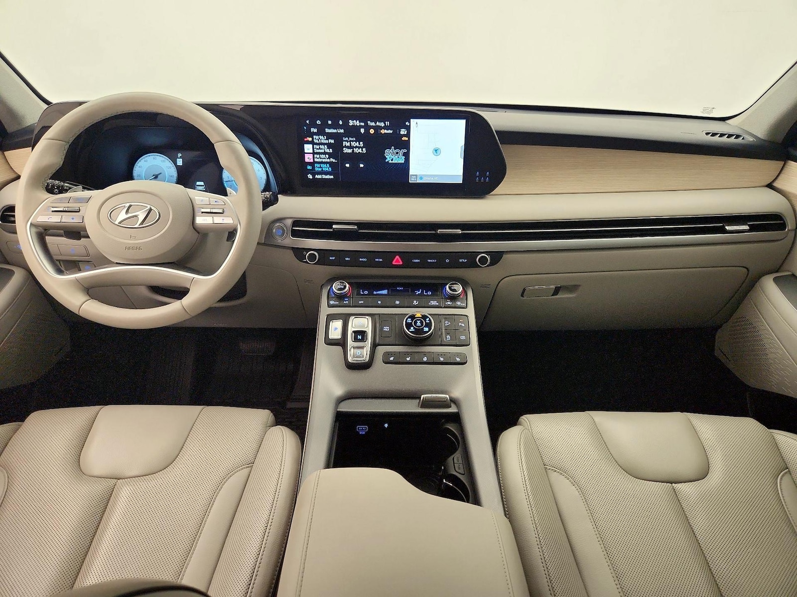 2023 Hyundai Palisade Limited - Photo 10