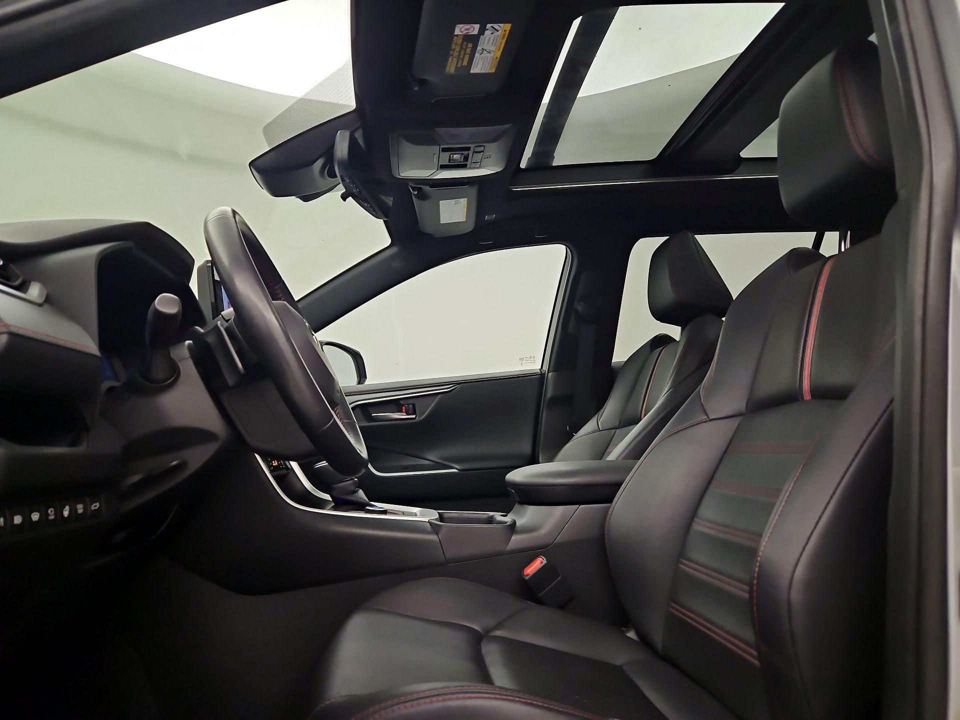 Thumbnail: 2024 Toyota RAV4 - 19