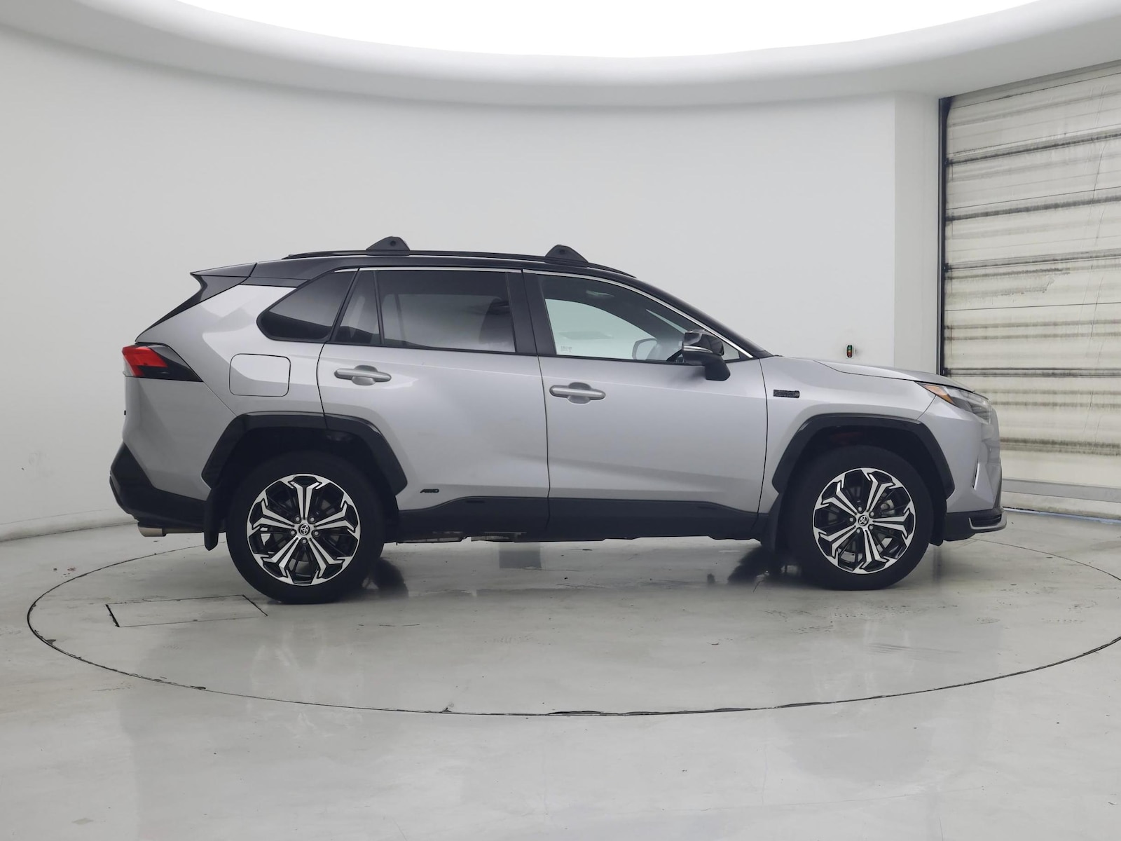 2024 Toyota RAV4 XSE - Photo 8