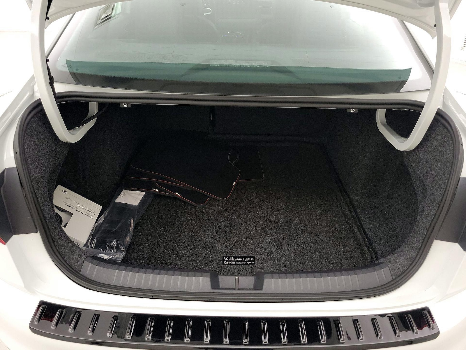 2026 Volkswagen Jetta GLI Autobahn - Photo 22