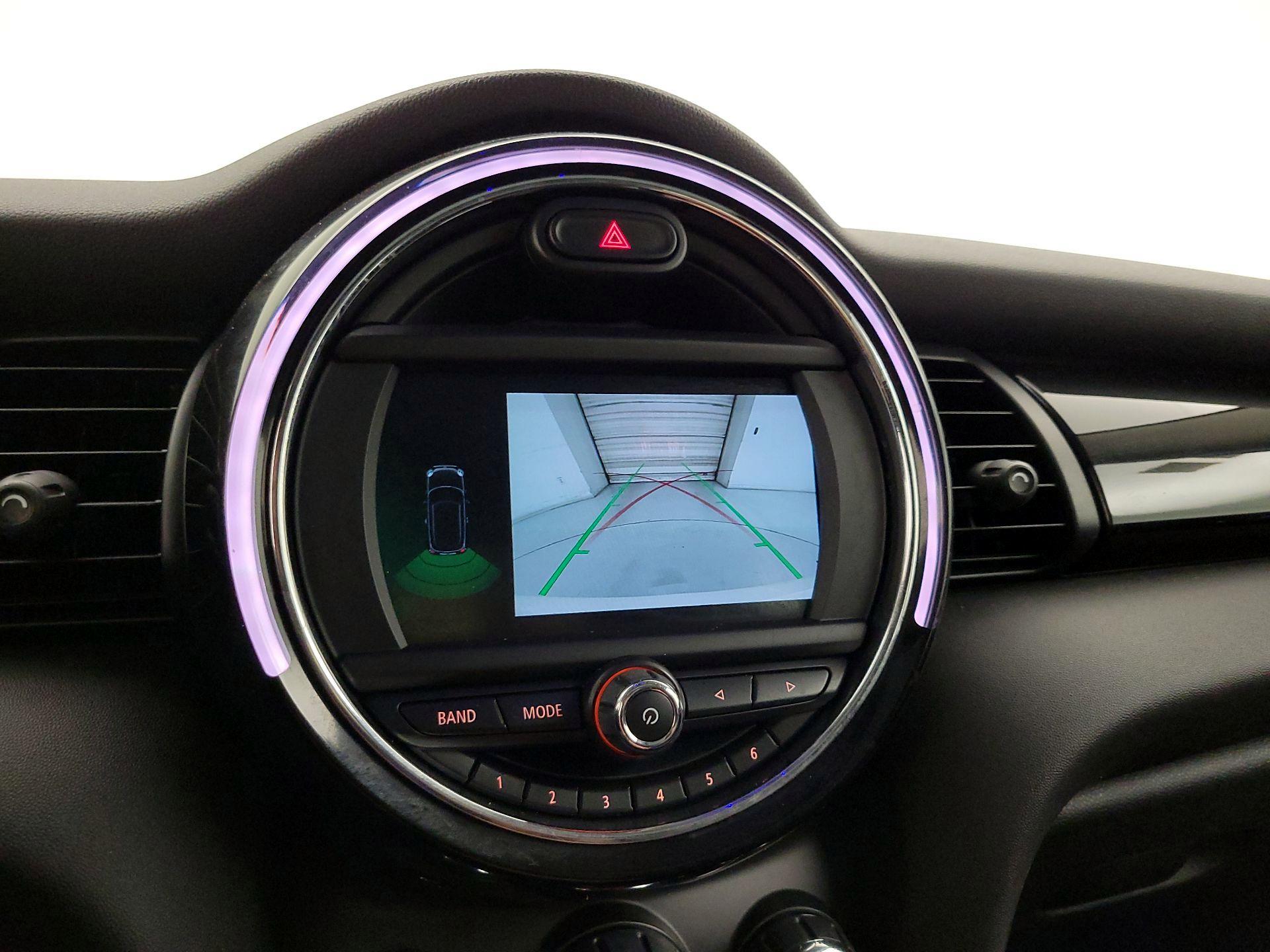 Thumbnail: 2019 MINI Cooper Hardtop - 14