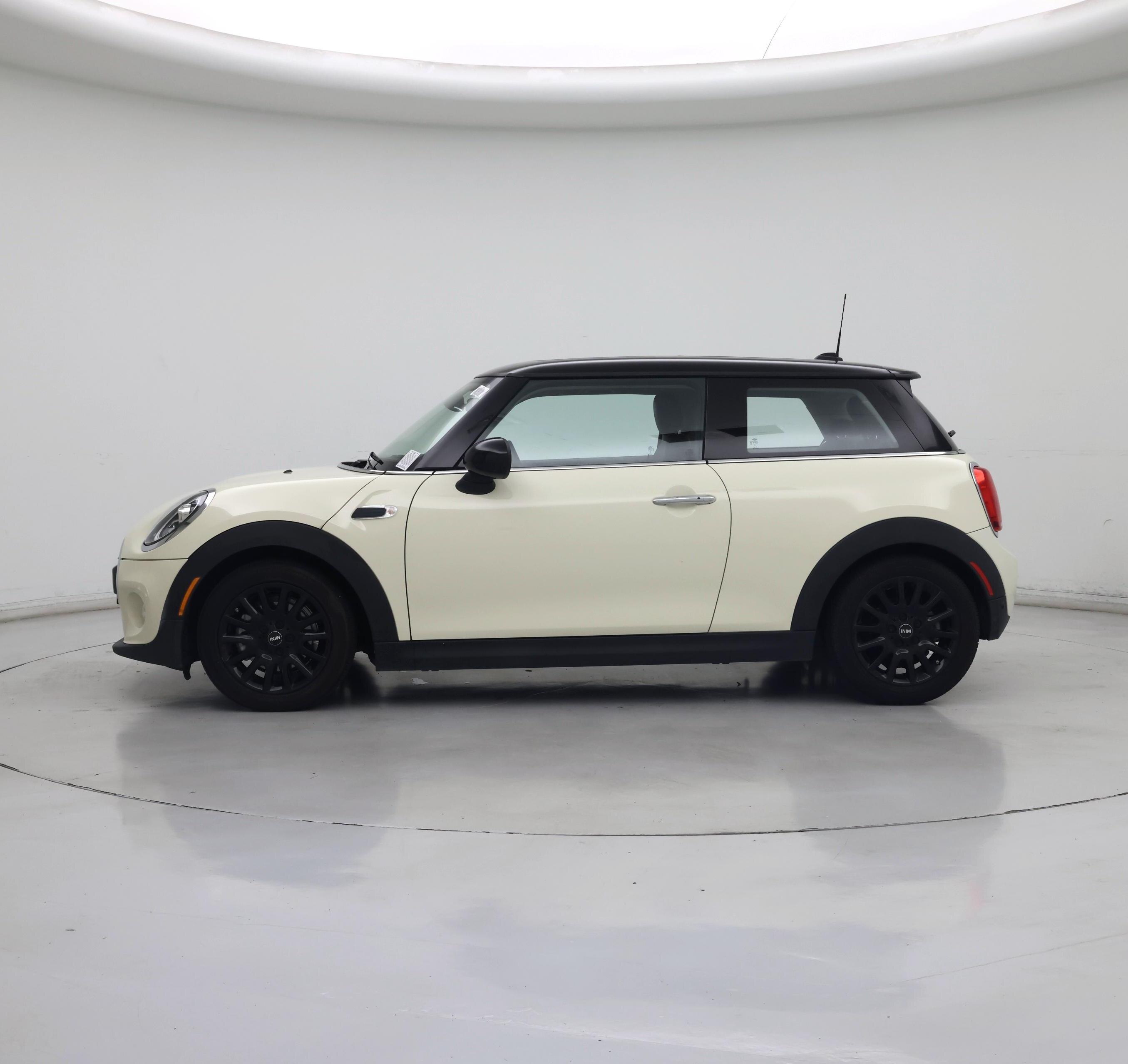 Thumbnail: 2019 MINI Cooper Hardtop - 3