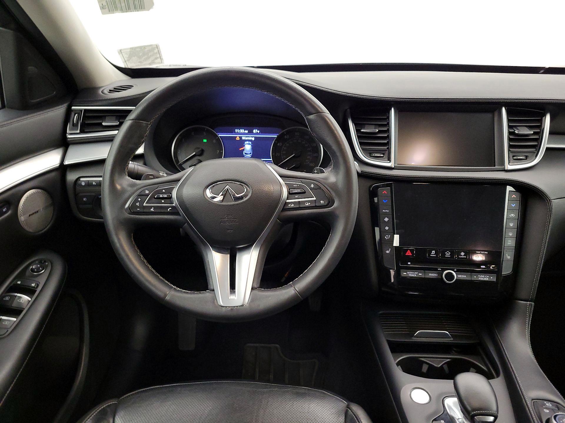Thumbnail: 2019 INFINITI QX50 - 10