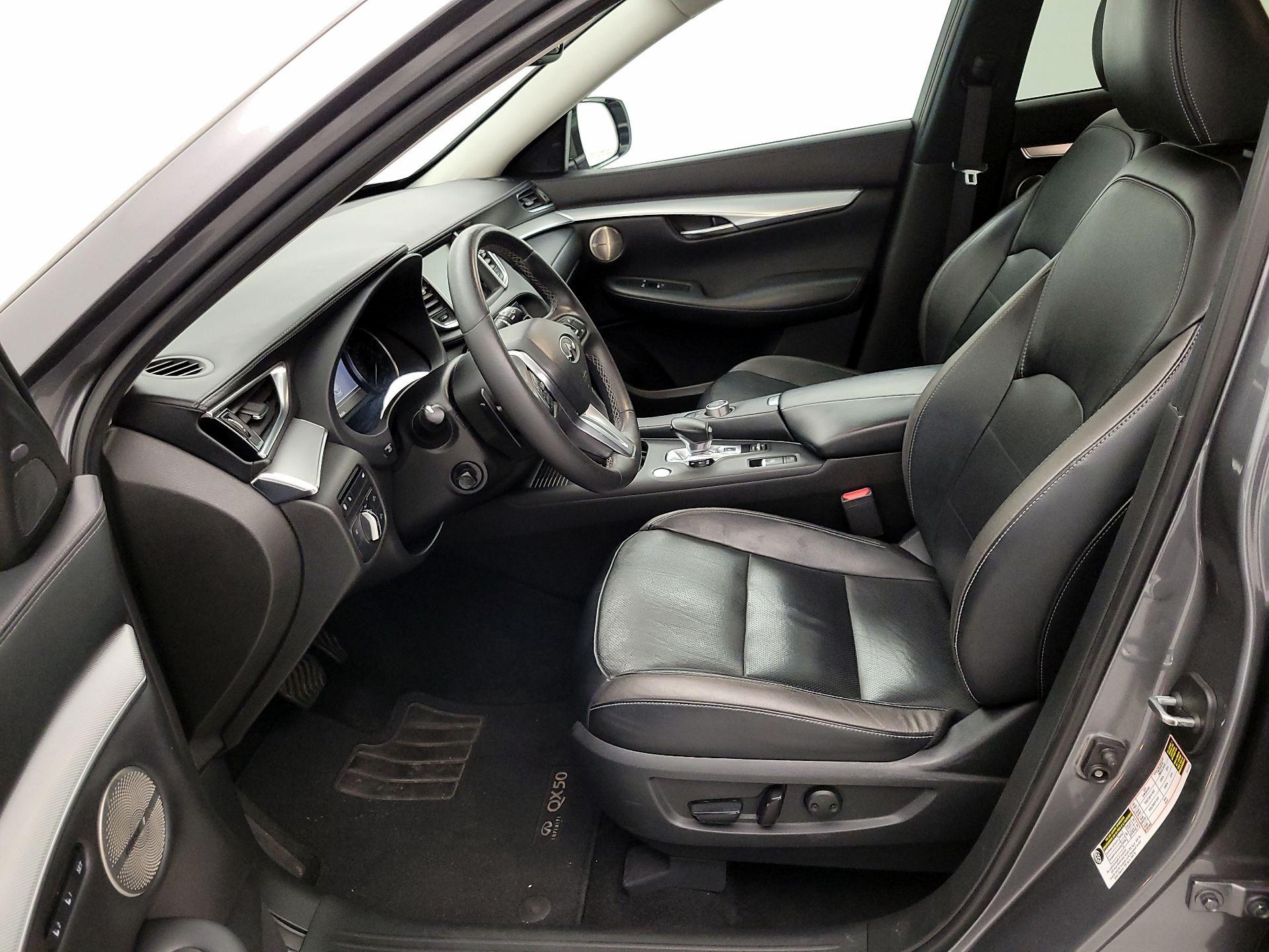 Thumbnail: 2019 INFINITI QX50 - 11