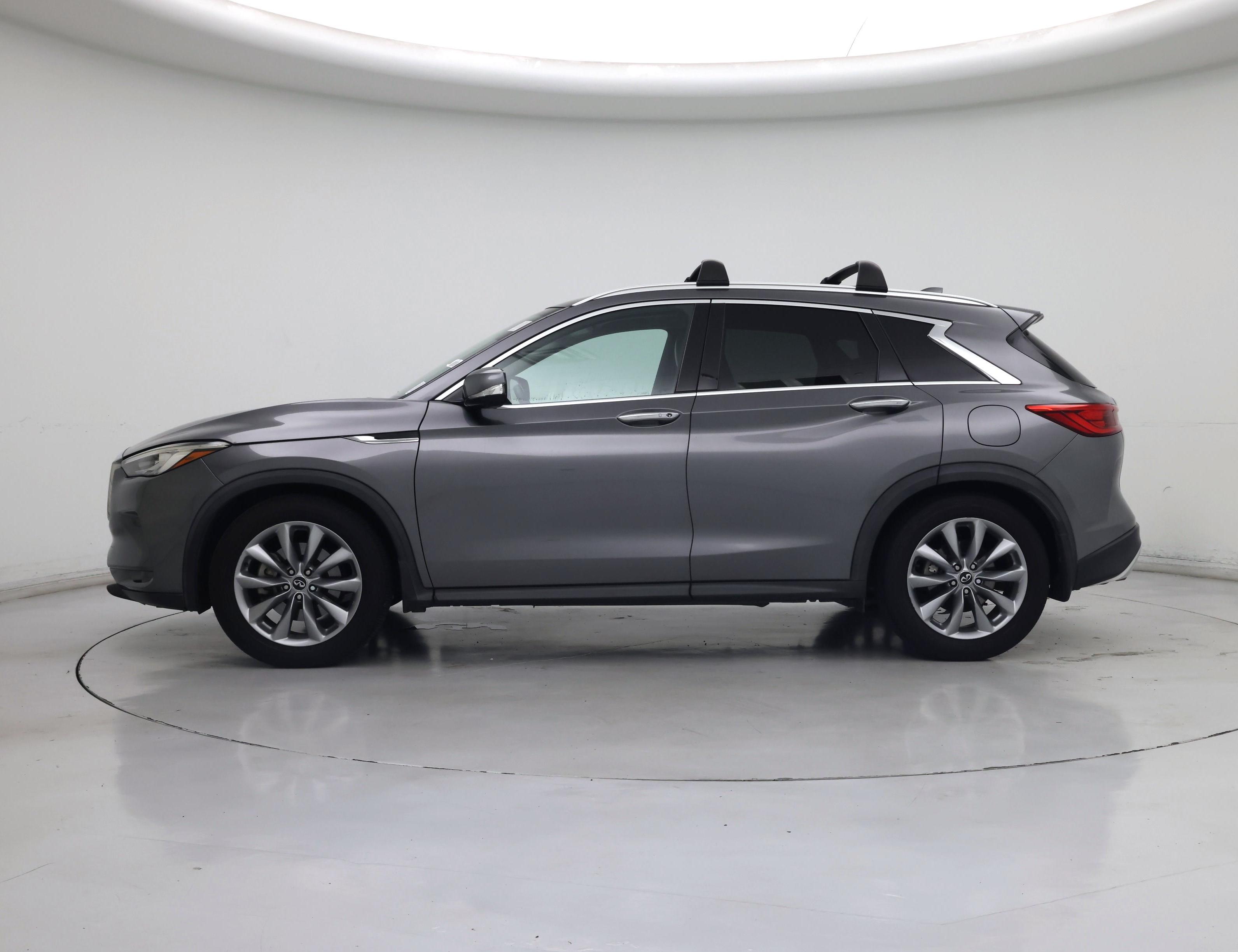 Thumbnail: 2019 INFINITI QX50 - 3