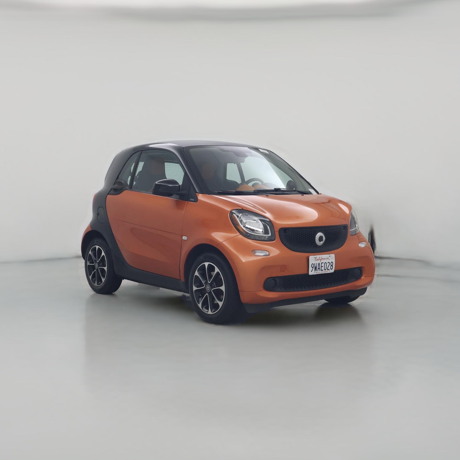 Thumbnail: 2016 smart fortwo - 1