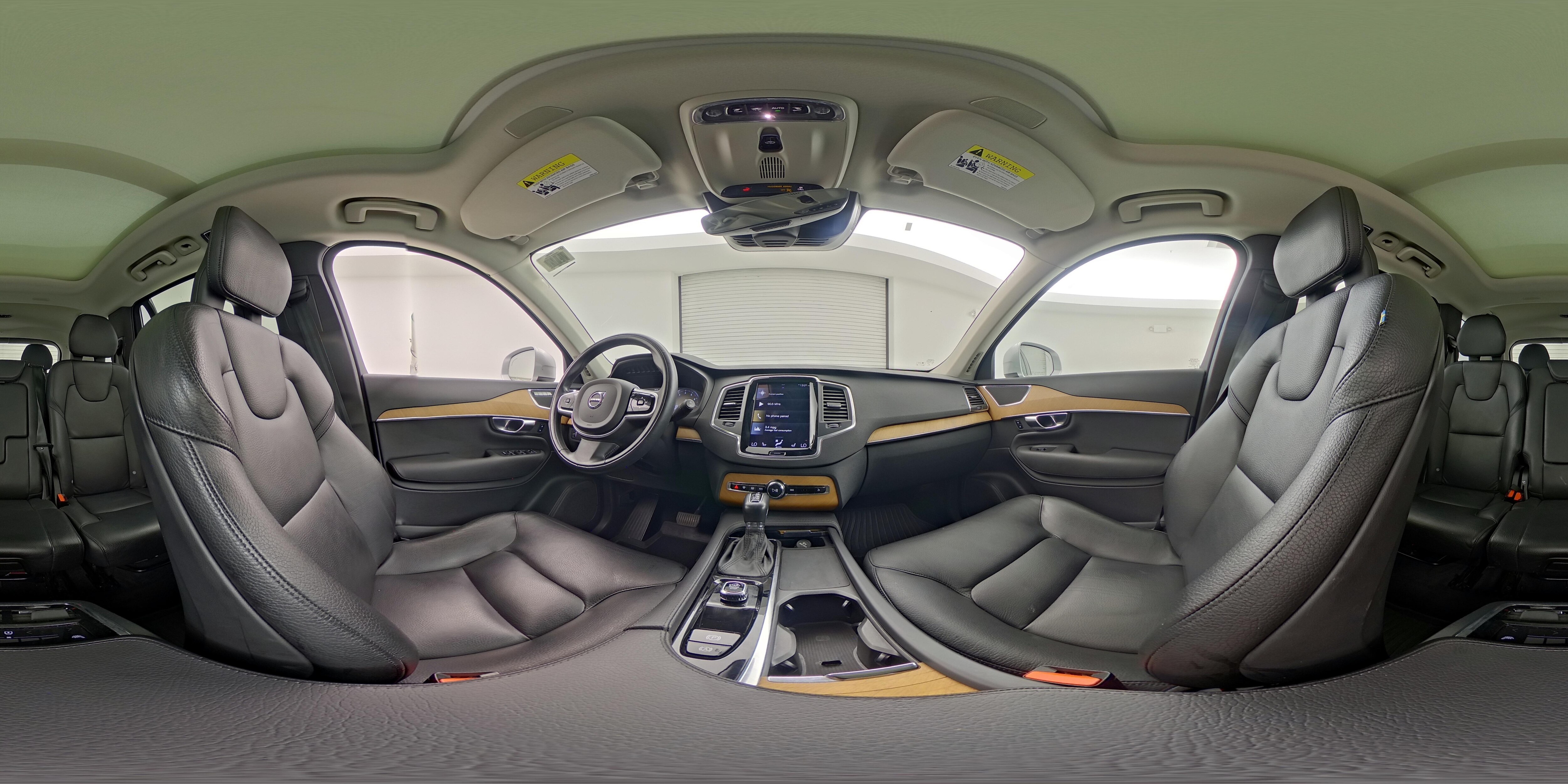 2022 Volvo XC90 Momentum - Photo 28