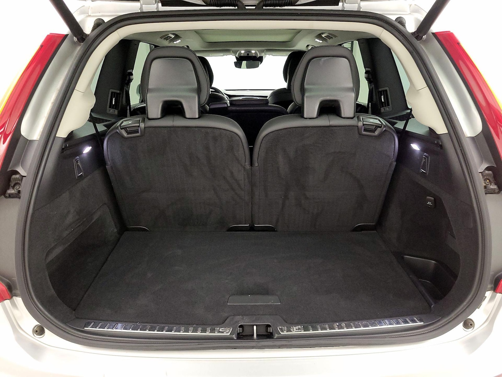 2022 Volvo XC90 Momentum - Photo 24