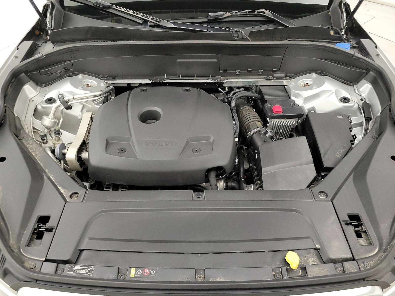 2022 Volvo XC90 Momentum - Photo 26