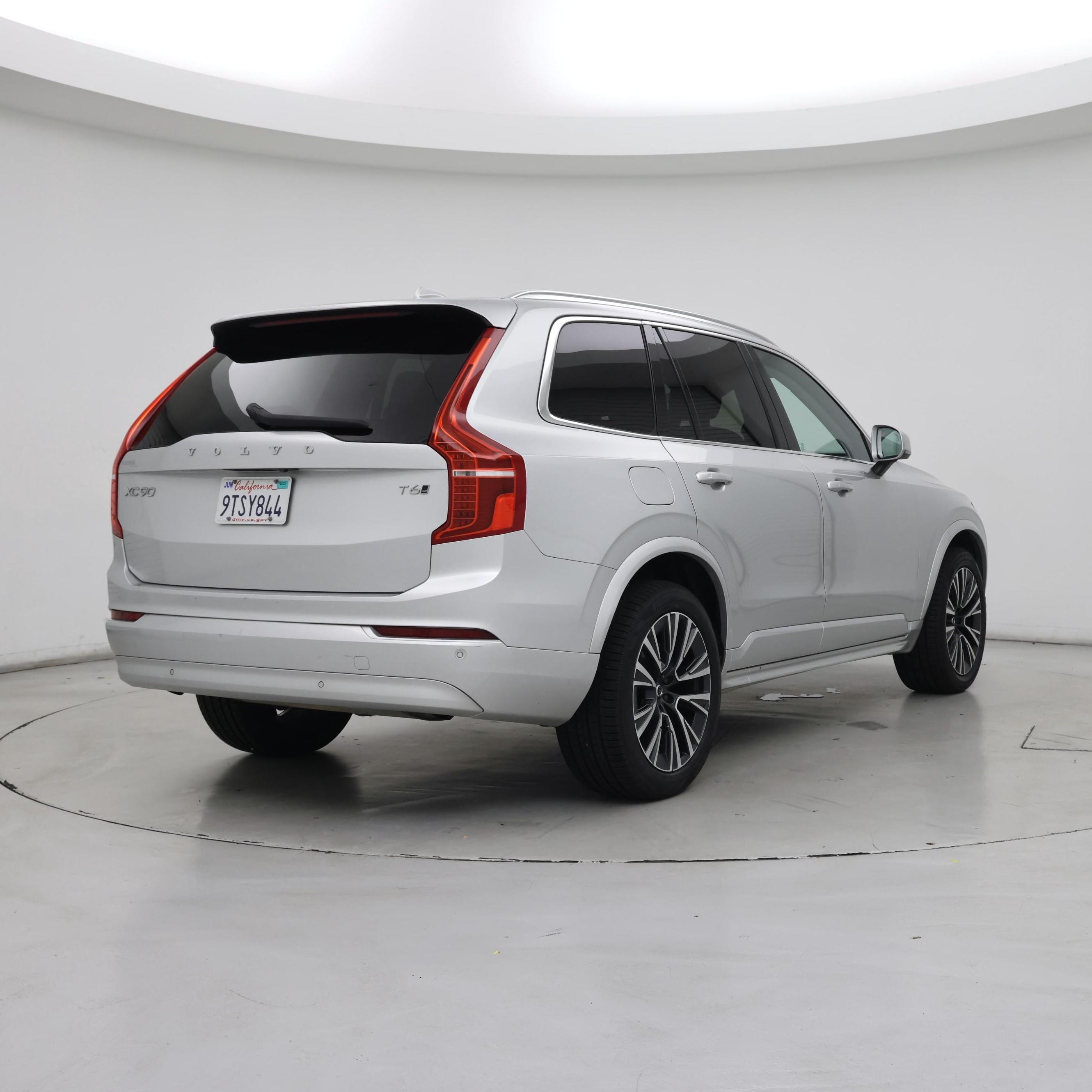 Thumbnail: 2022 Volvo XC90 - 8