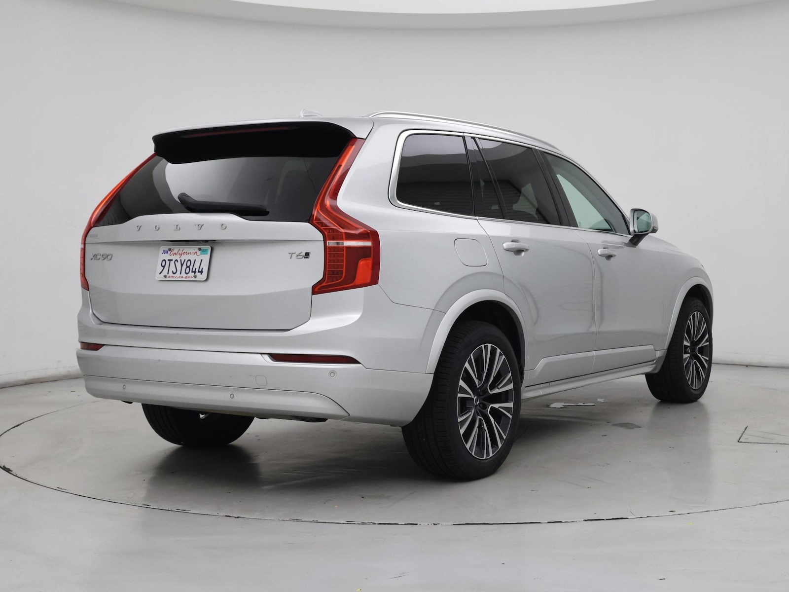 2022 Volvo XC90 Momentum - Photo 9