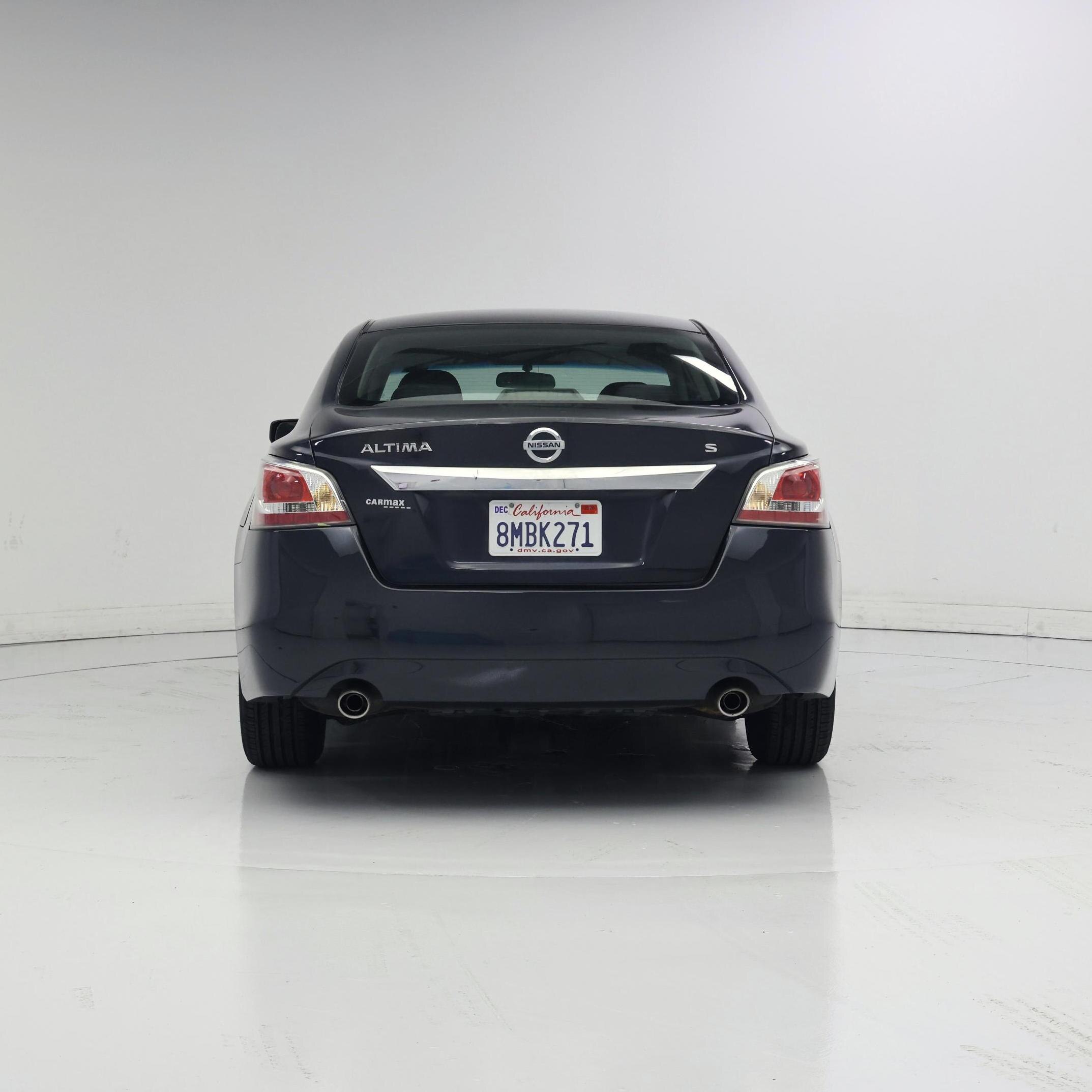Thumbnail: 2015 Nissan Altima - 6