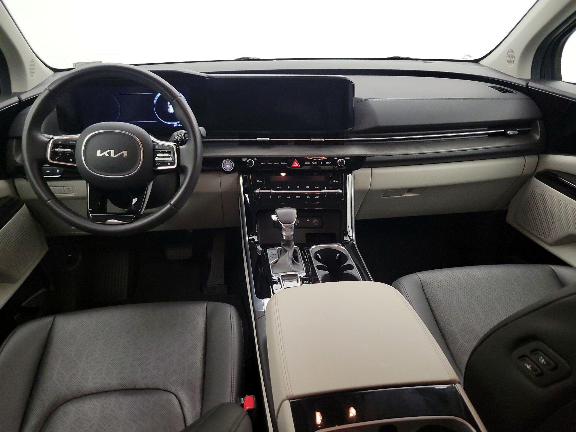 Thumbnail: 2024 Kia Carnival - 9