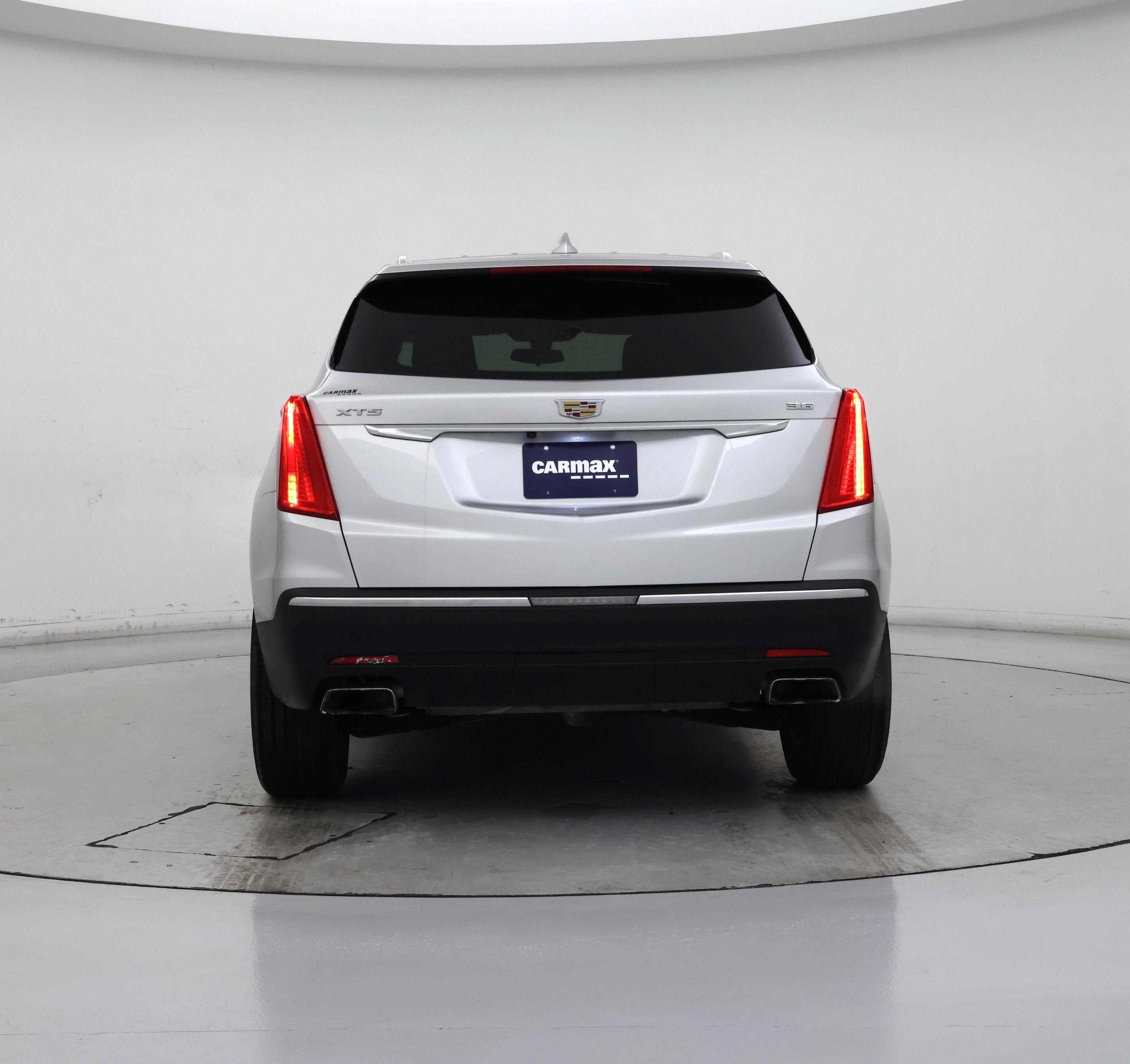 Thumbnail: 2018 Cadillac XT5 - 6