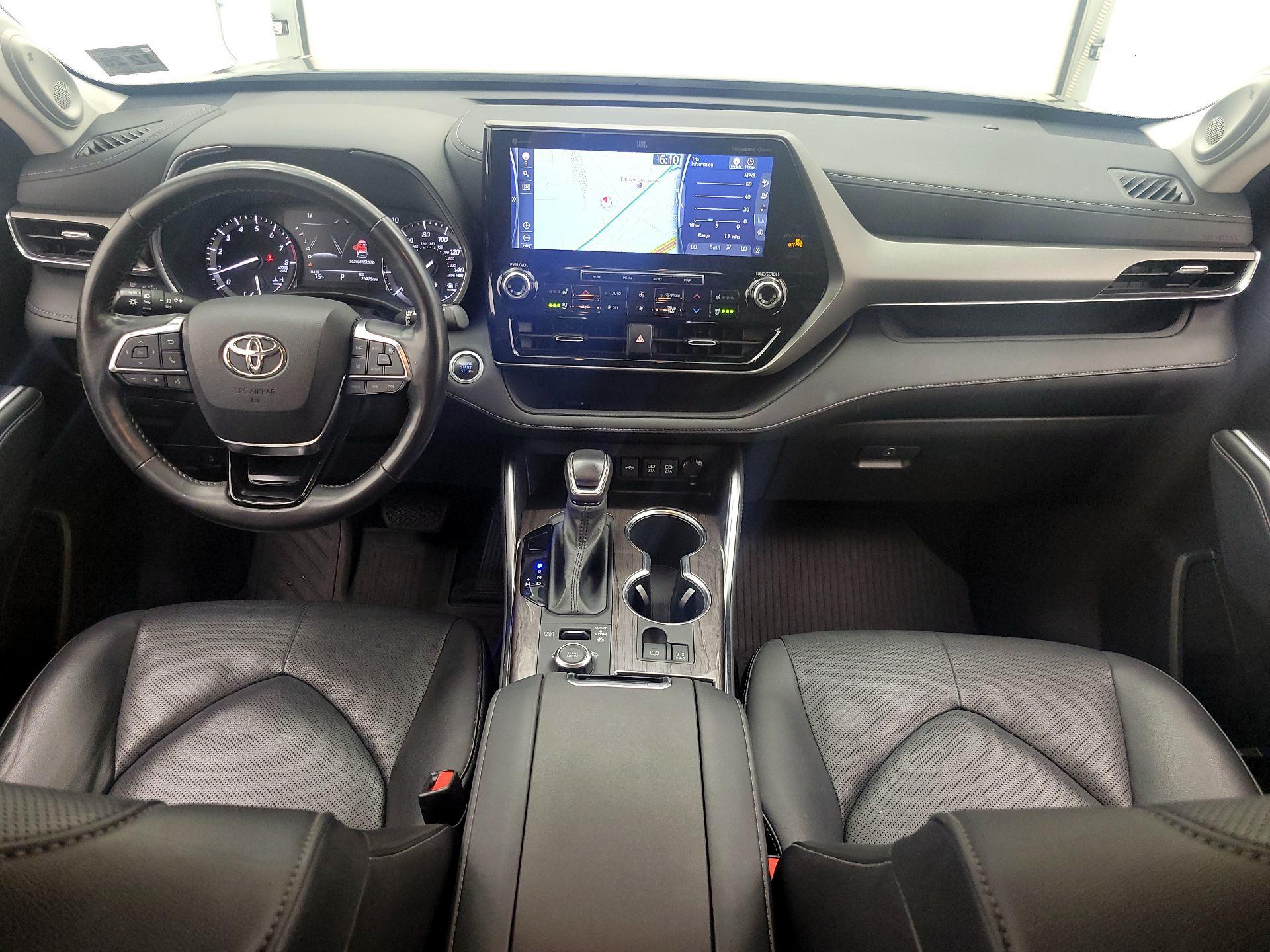 Thumbnail: 2021 Toyota Highlander - 9