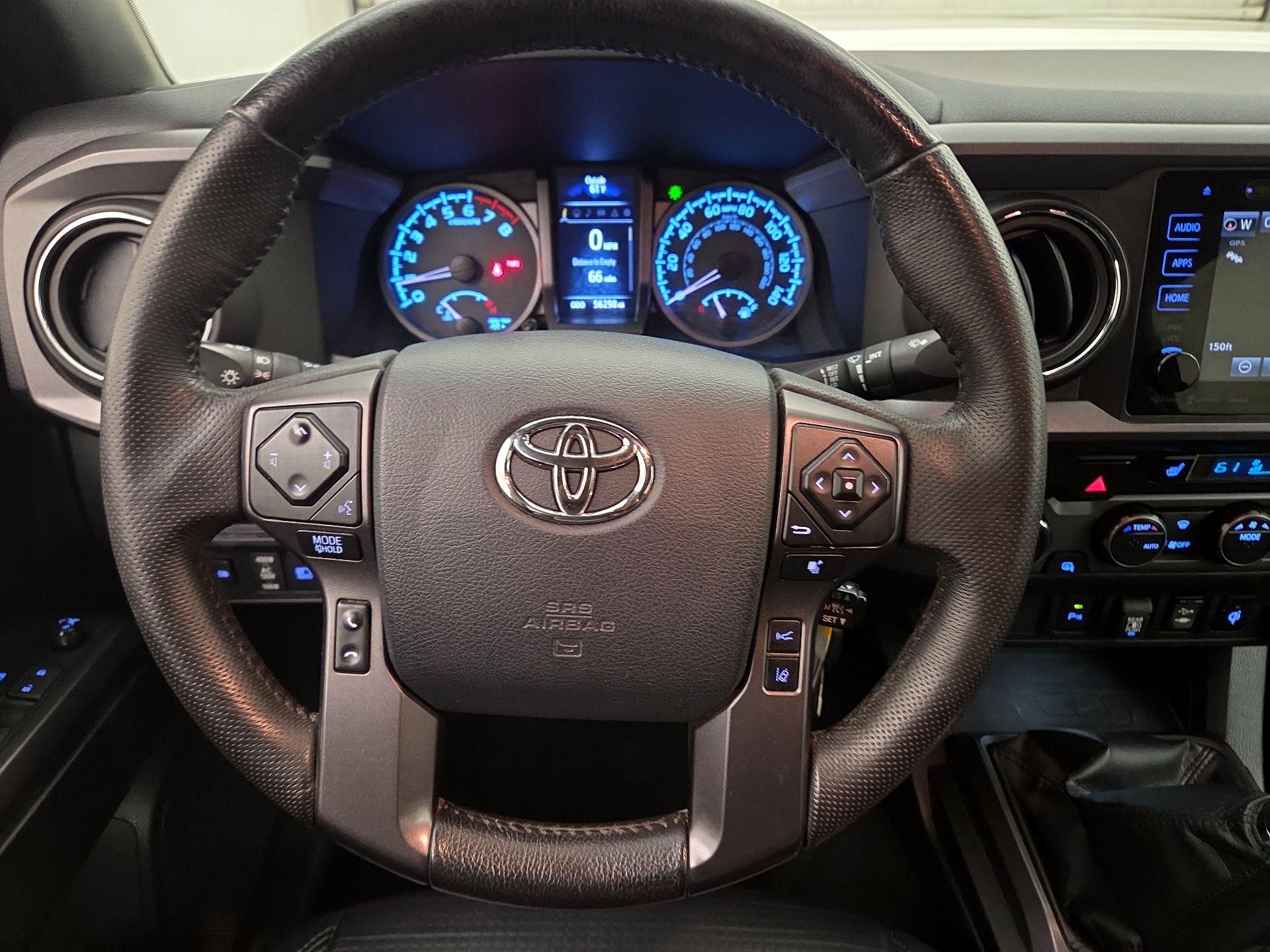 Thumbnail: 2019 Toyota Tacoma - 10
