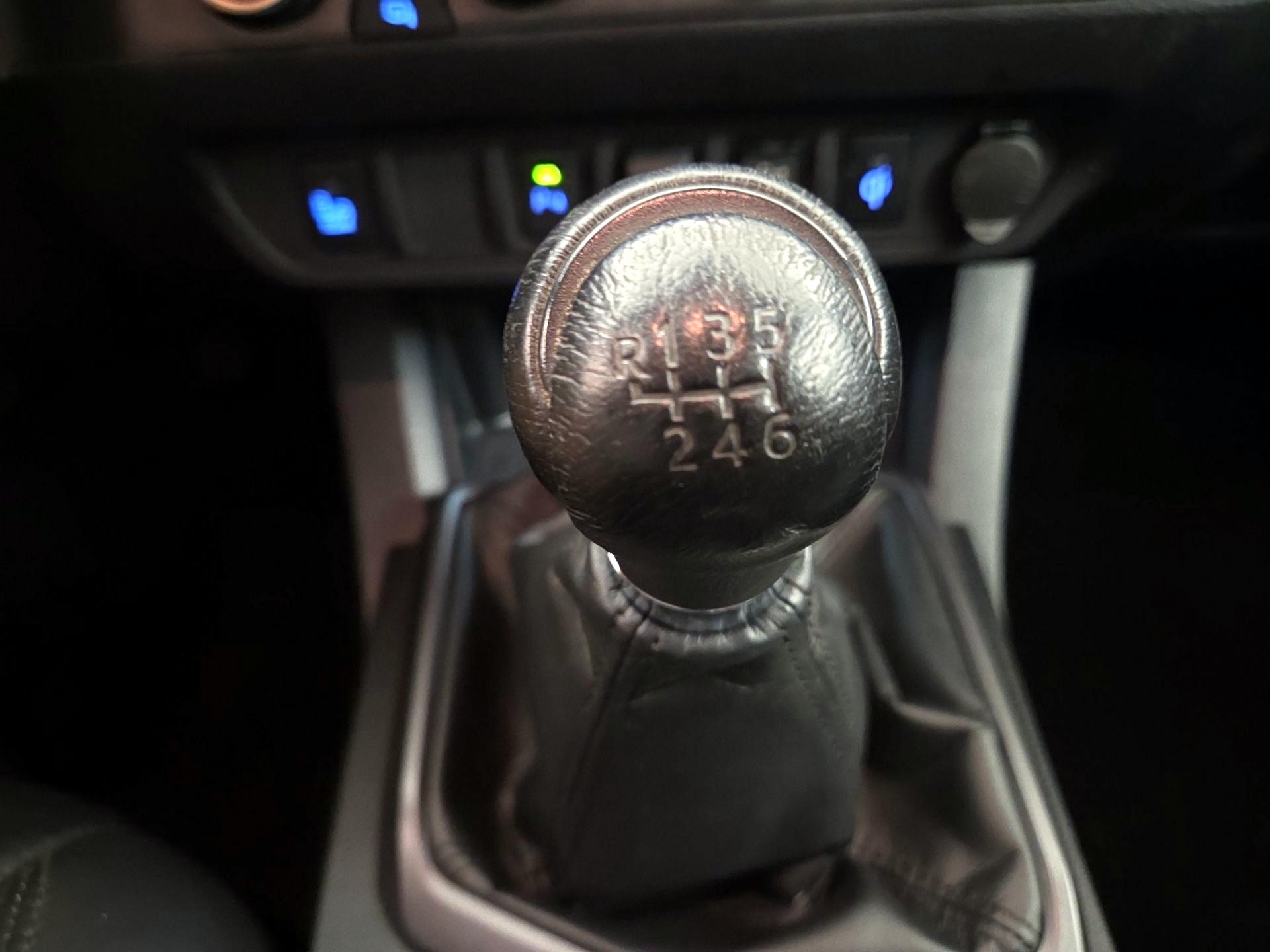 Thumbnail: 2019 Toyota Tacoma - 18