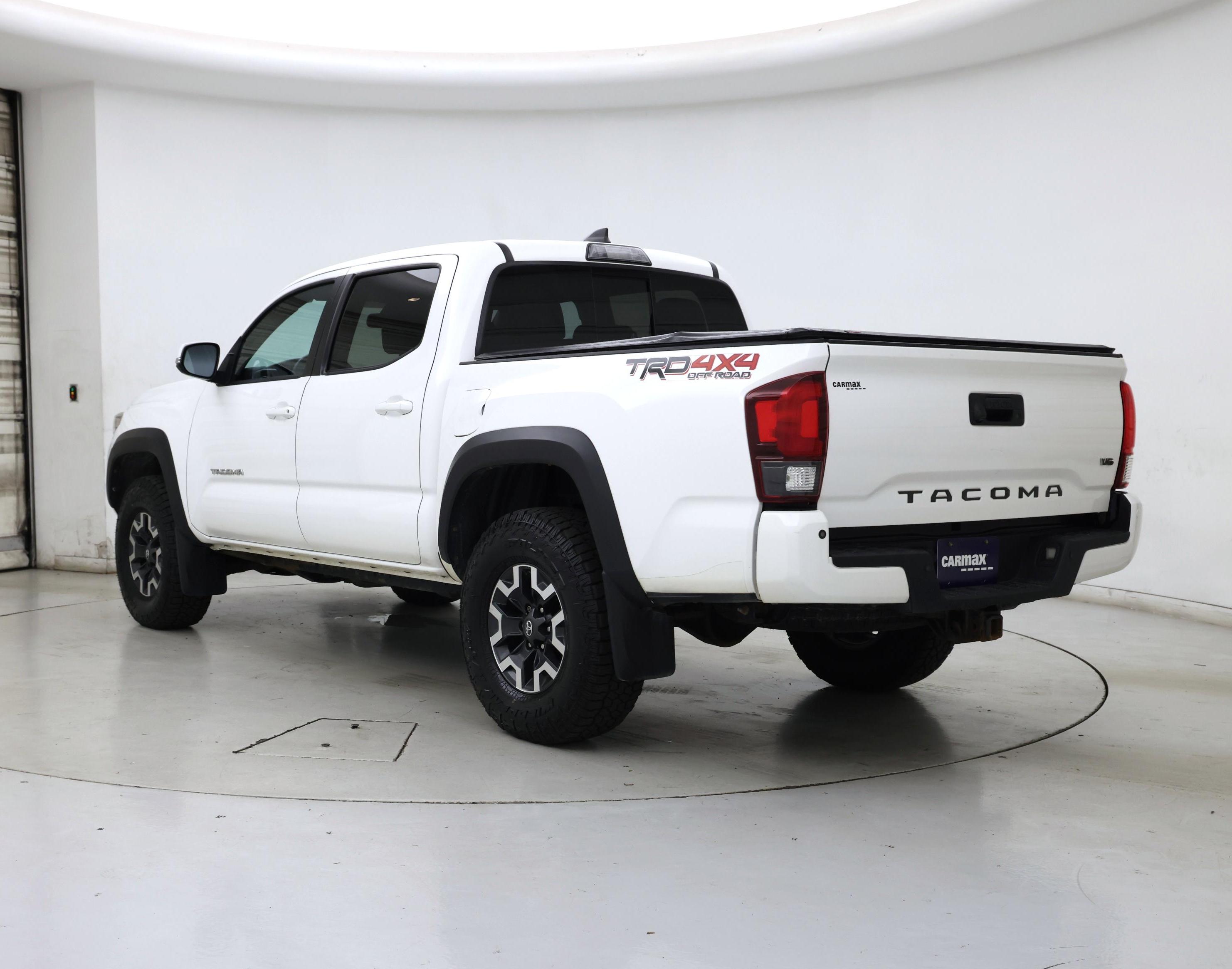 Thumbnail: 2019 Toyota Tacoma - 2
