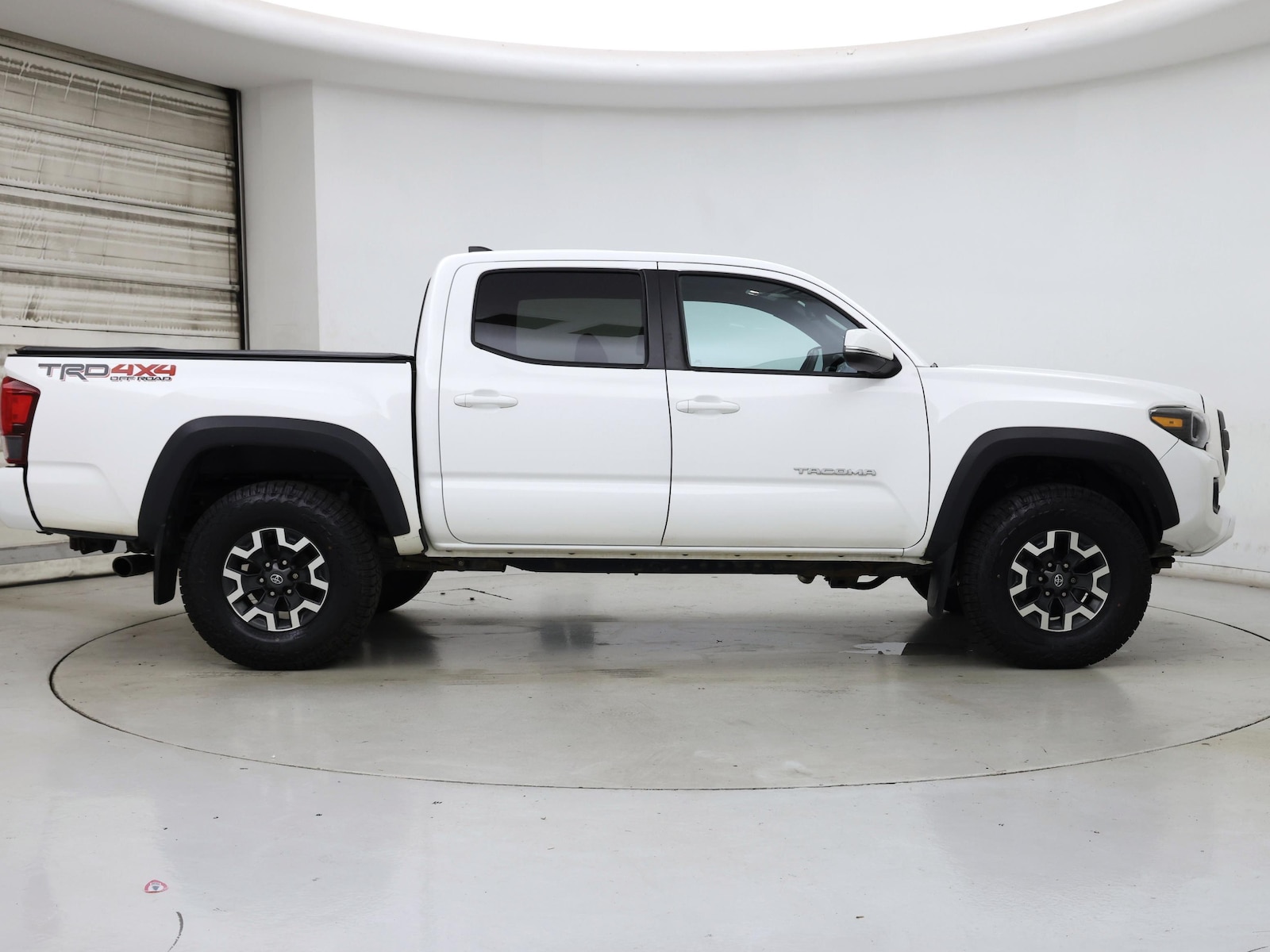 2019 Toyota Tacoma TRD Off Road - Photo 8