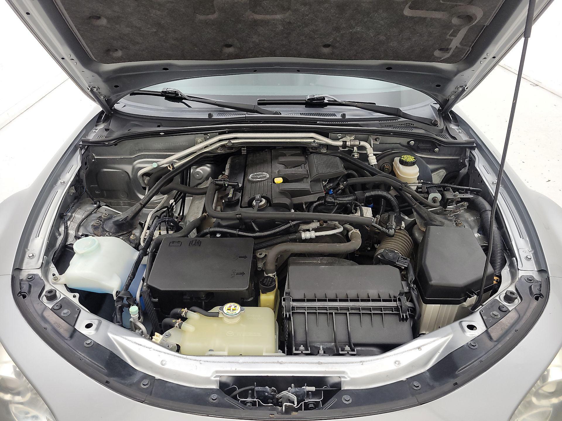 Thumbnail: 2014 Mazda MX-5 Miata - 17