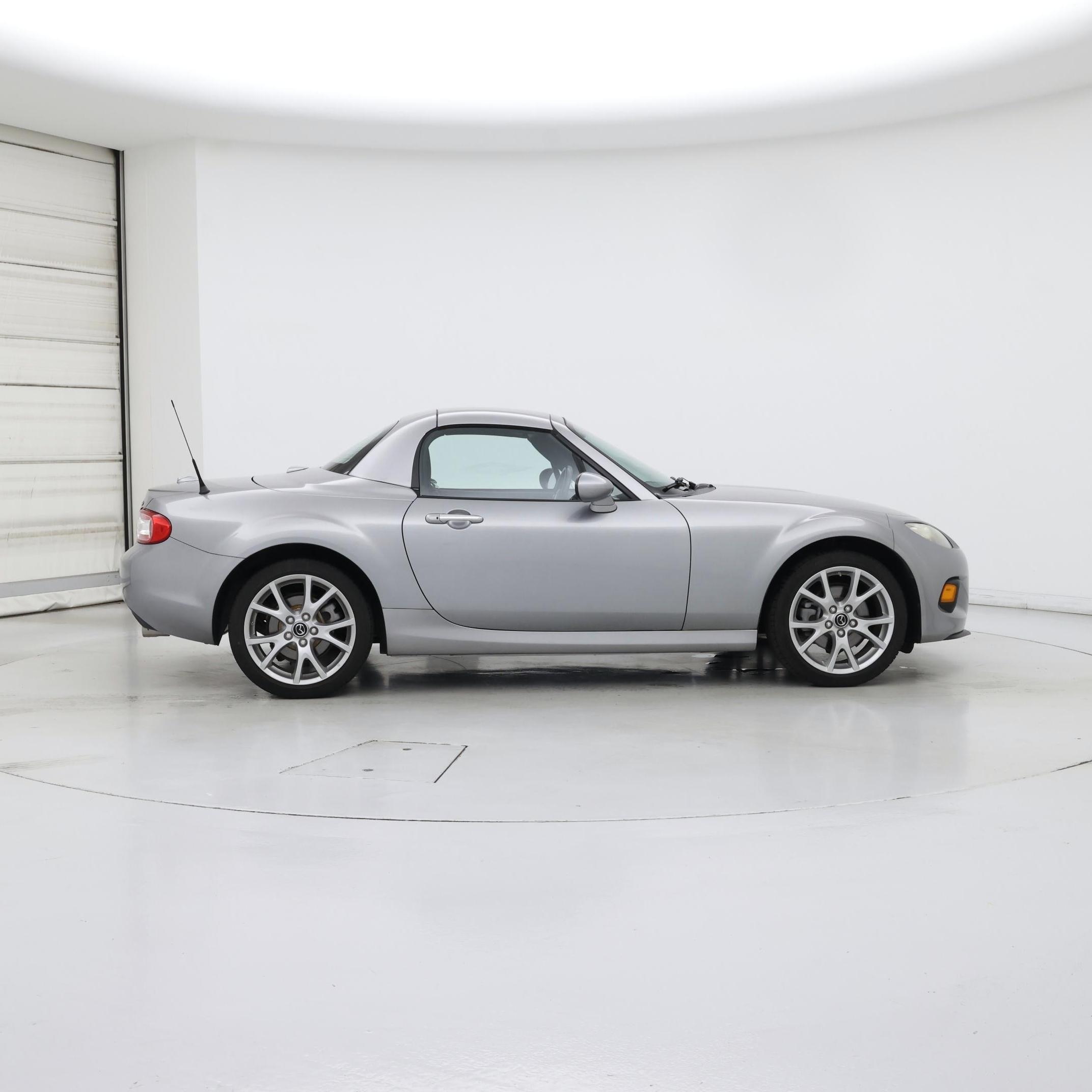 Thumbnail: 2014 Mazda MX-5 Miata - 7