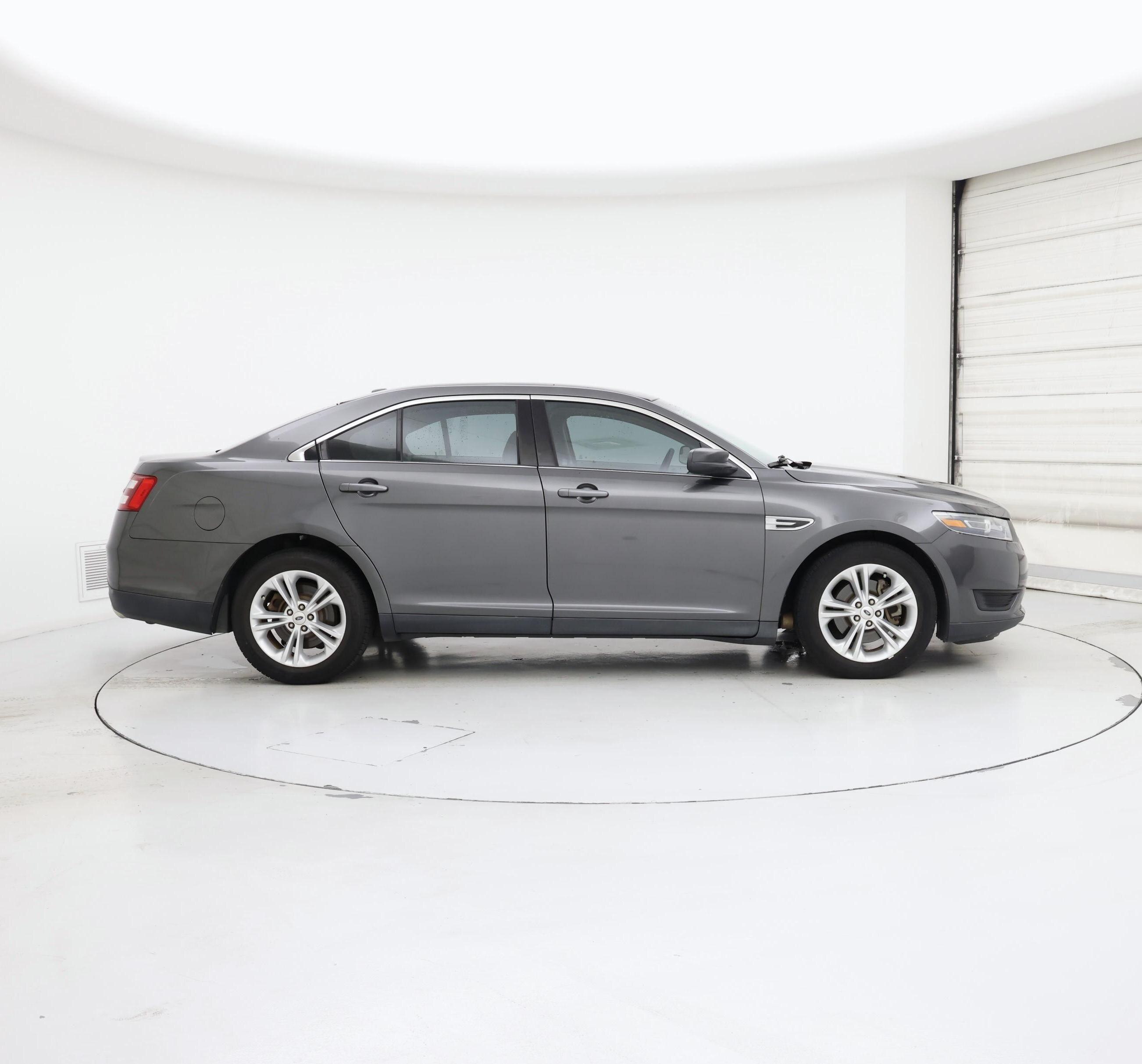 Thumbnail: 2017 Ford Taurus - 7